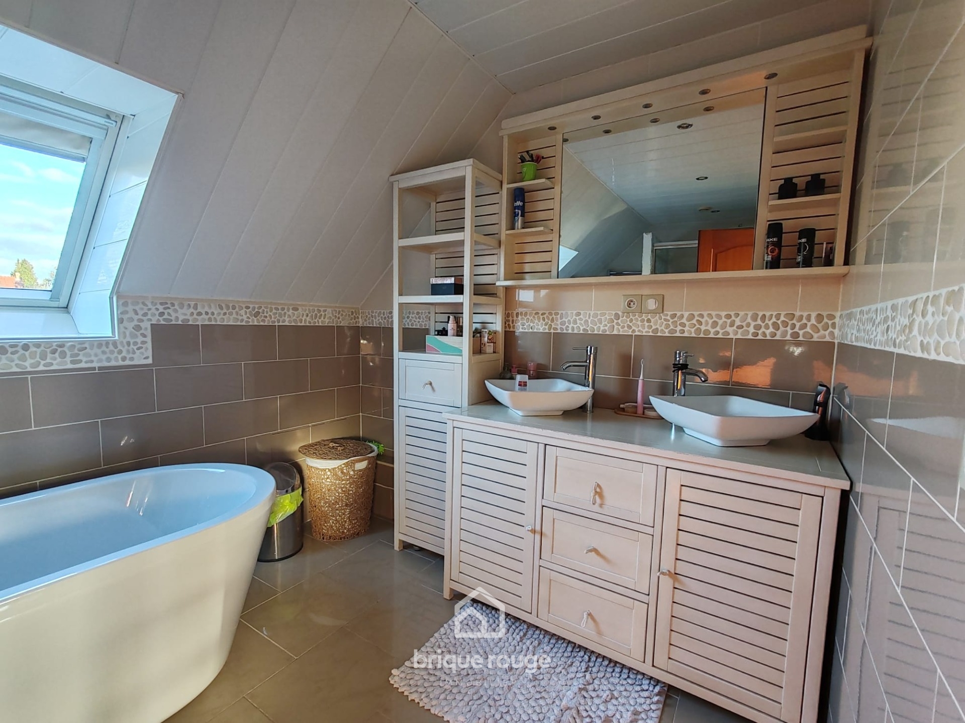 Maison individuelle 4 chambres garage double cave Photo 4 - Brique Rouge Immobilier