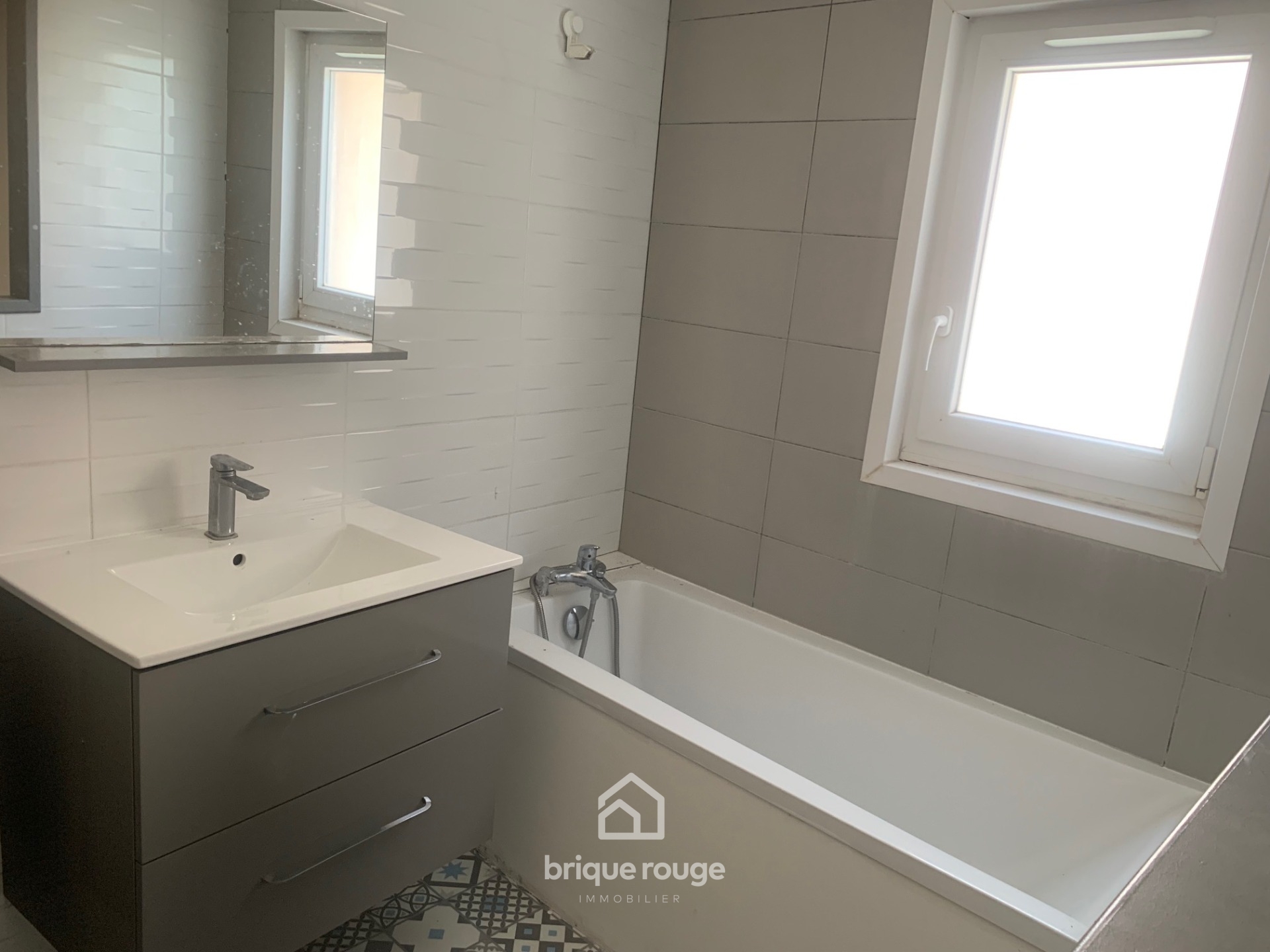 Maison semi individuelle renovee Photo 5 - Brique Rouge Immobilier