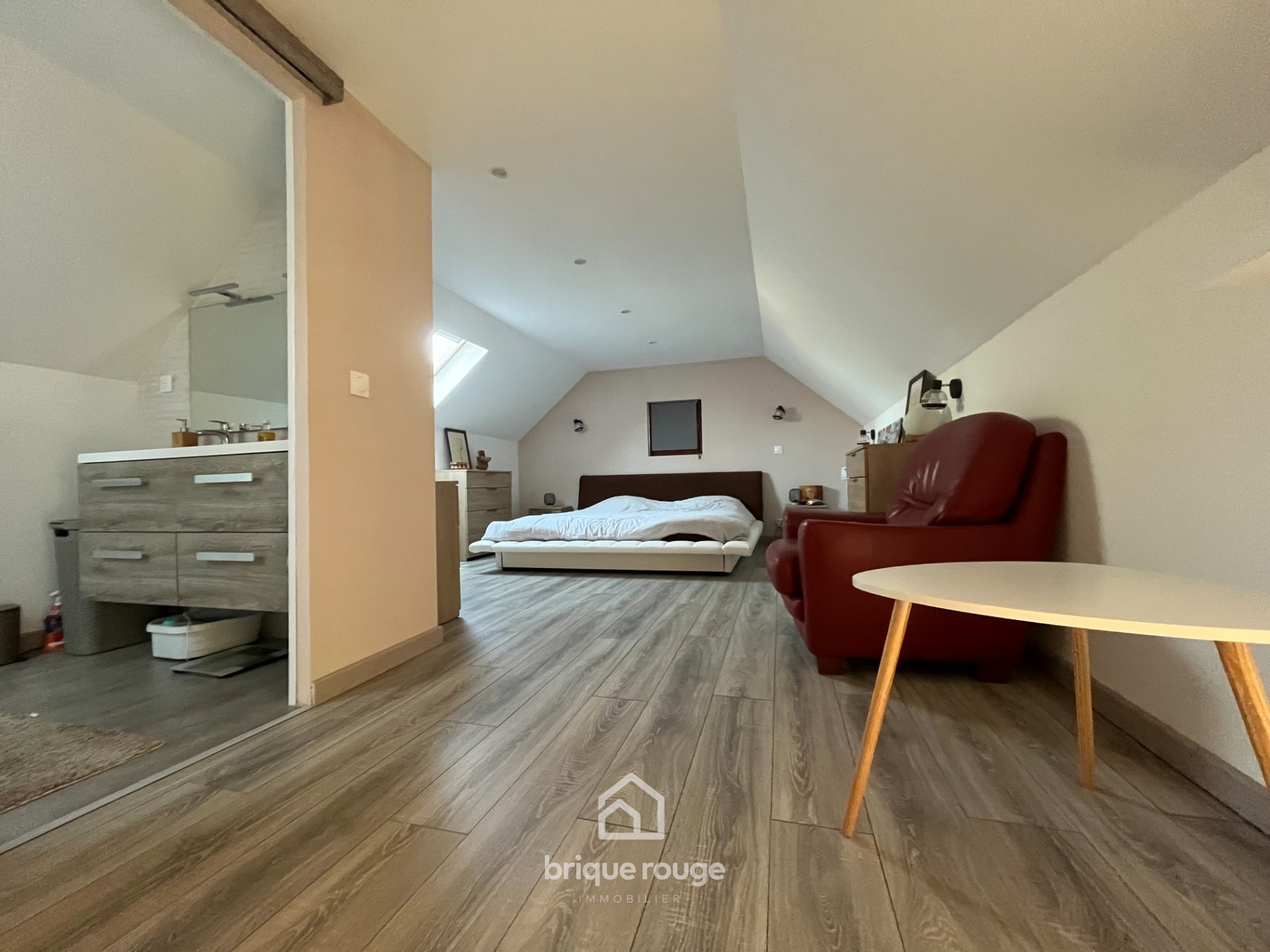 Semi plain pied 4 chbres double garage jardin 145 m Photo 4 - Brique Rouge Immobilier