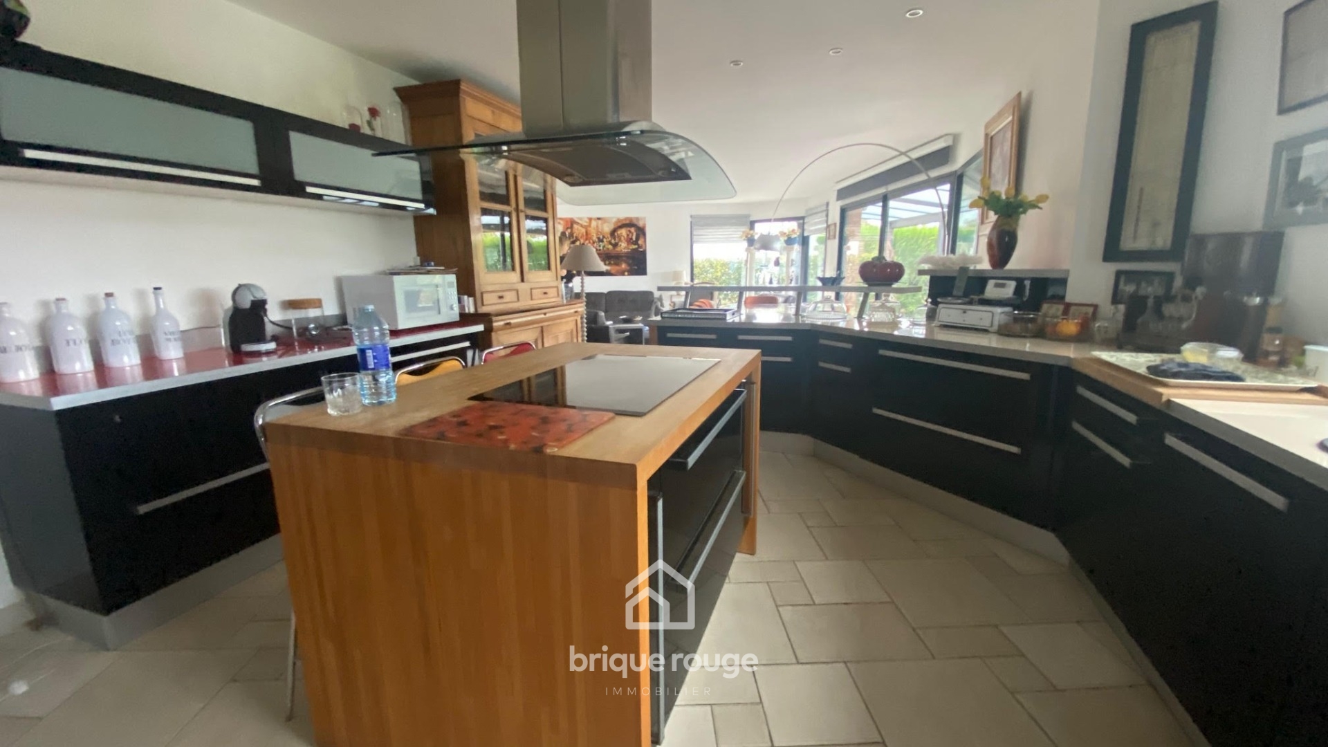 Superbe maison individuelle piraino Photo 5 - Brique Rouge Immobilier