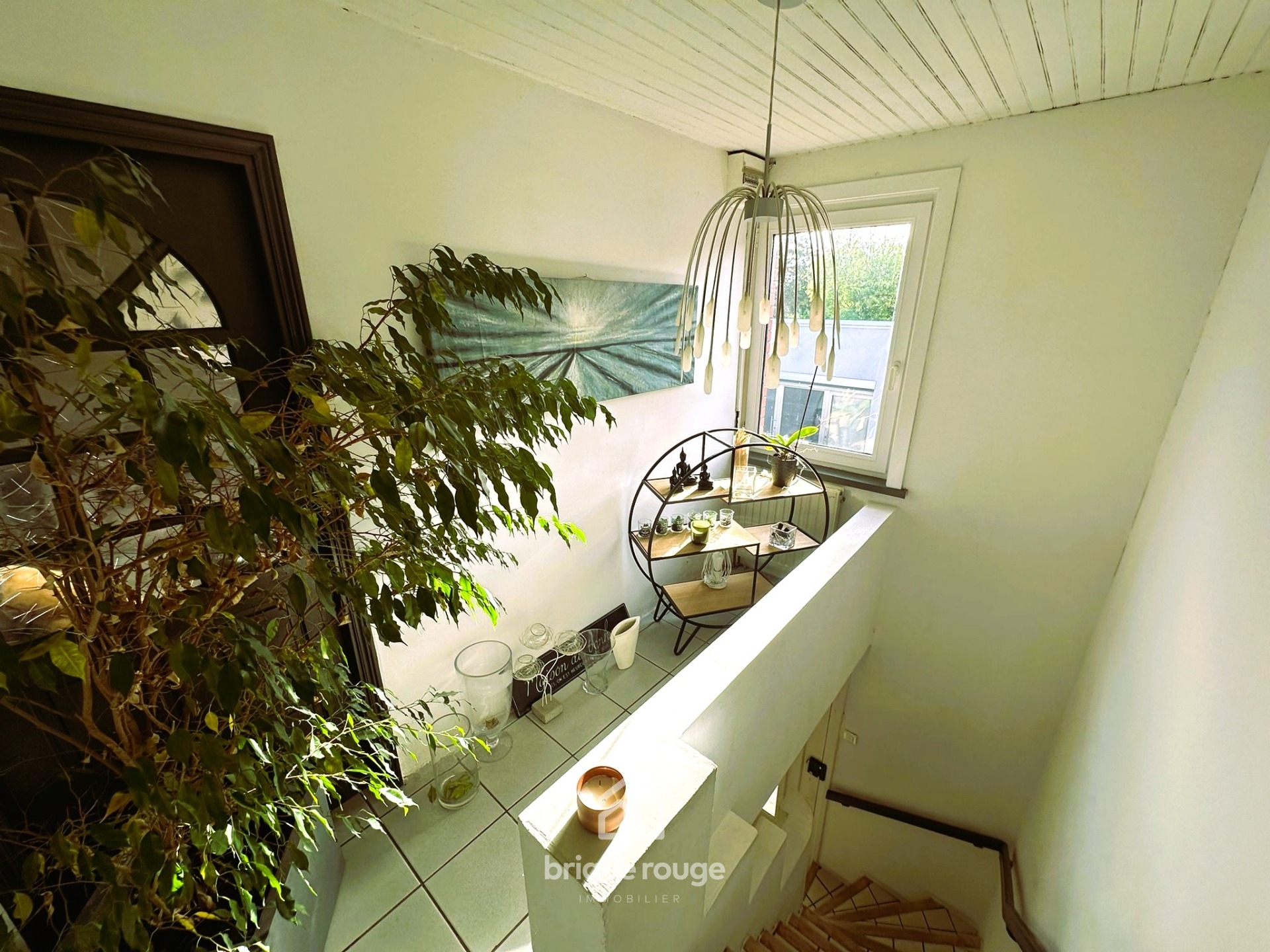 Charmante 3 chambres avec deux garages secteur calme Photo 5 - Brique Rouge Immobilier