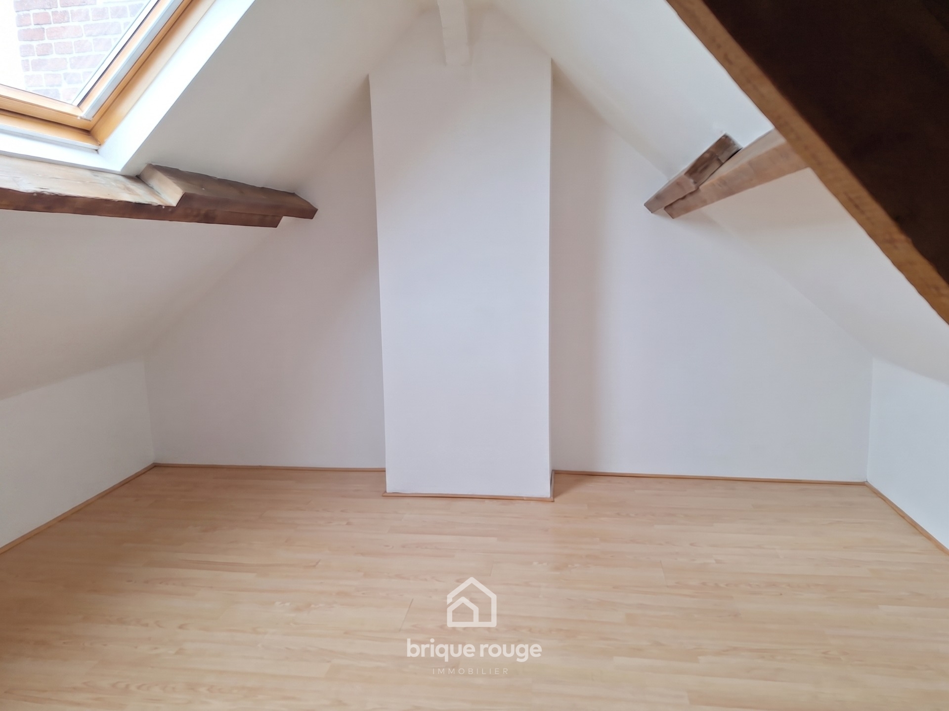 Maison large facade renovee Photo 6 - Brique Rouge Immobilier Maison large facade renovee Photo 6 - Brique Rouge Immobilier