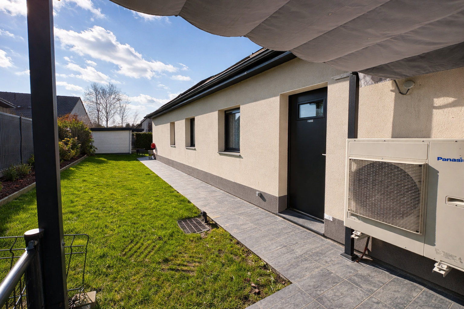 Plain pied climatise 3 chambres garage parking classe a Photo 5 - Brique Rouge Immobilier Plain pied climatise 3 chambres garage parking classe a Photo 5 - Brique Rouge Immobilier