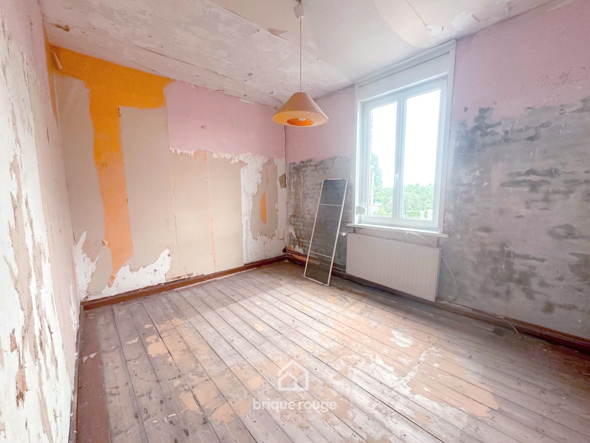 Corps de ferme au carre au gros potentiel  Photo 8 - Brique Rouge Immobilier