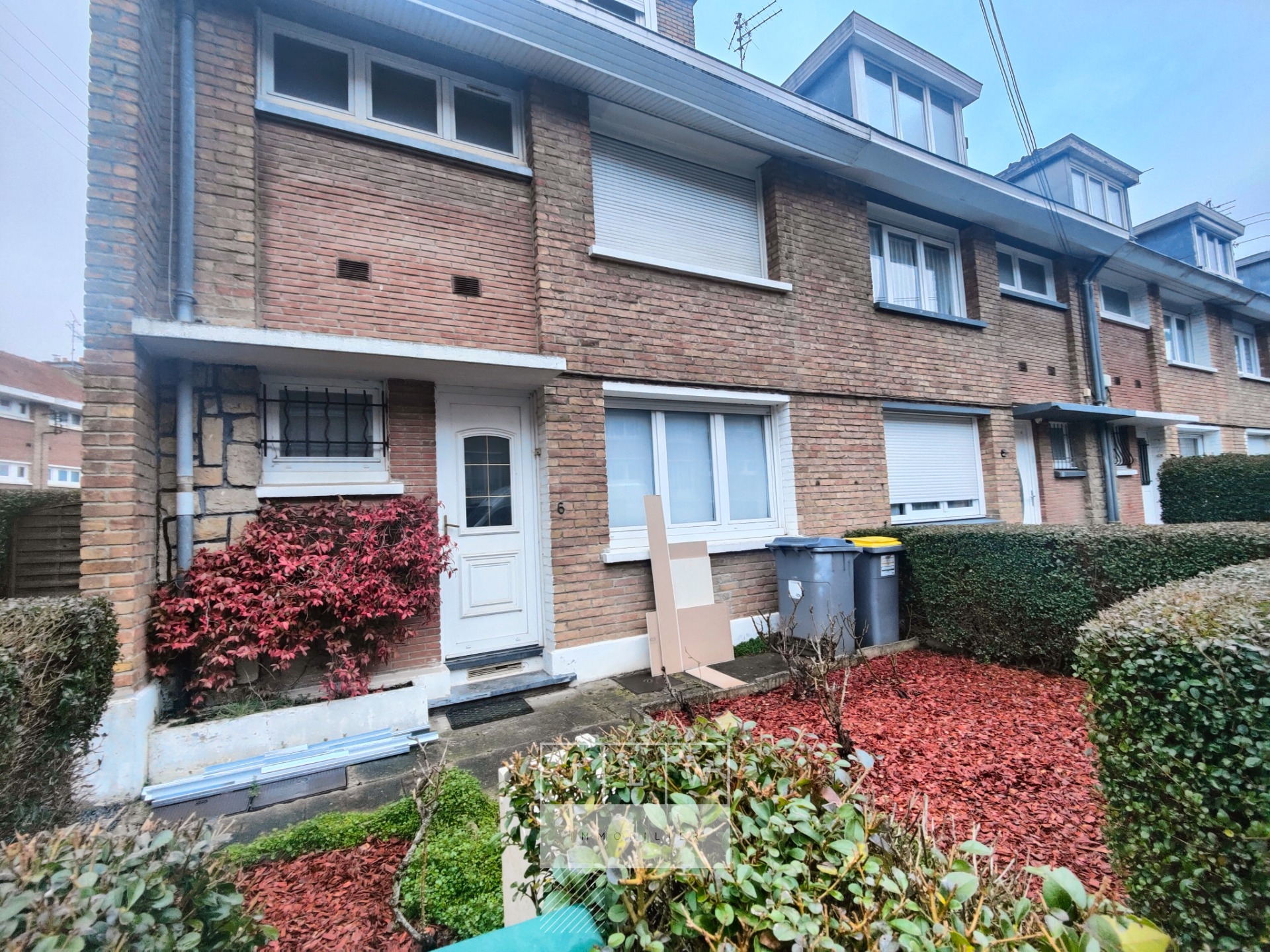 Hallennes belle semi individuelle t5  cave jardin   parkings Photo 3 - Brique Rouge Immobilier