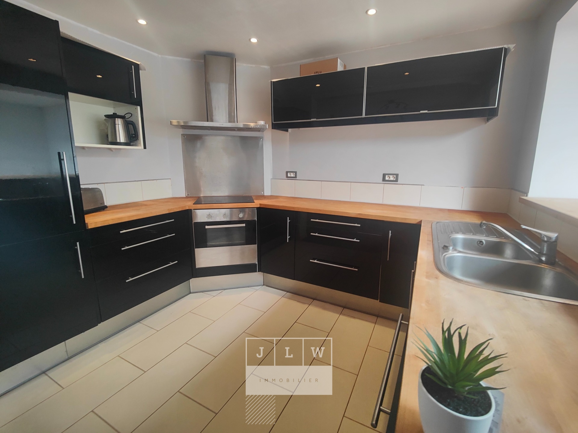 Hallennes belle semi individuelle t5  cave jardin   parkings Photo 9 - Brique Rouge Immobilier