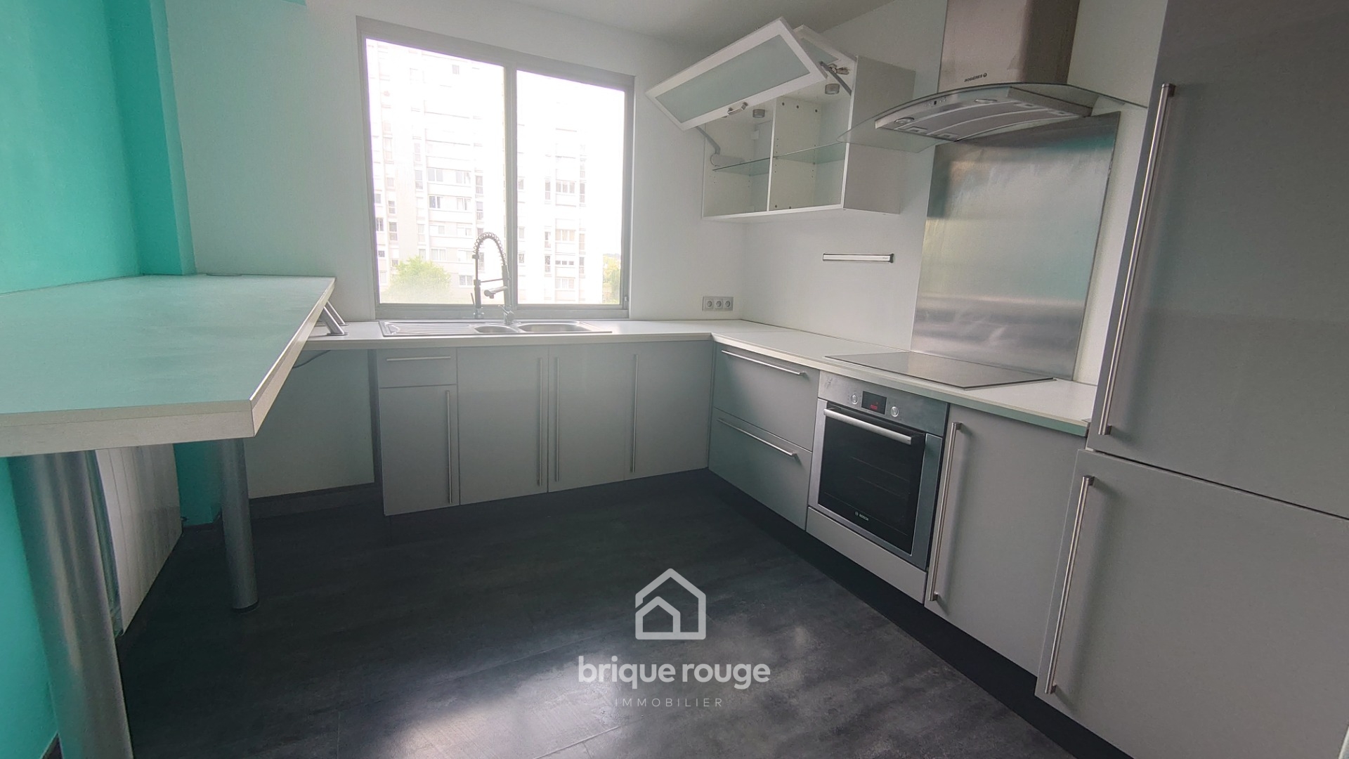 Lumineux t2 balcon ensoleille proche vieux lille Photo 4 - Brique Rouge Immobilier Lumineux t2 balcon ensoleille proche vieux lille Photo 4 - Brique Rouge Immobilier