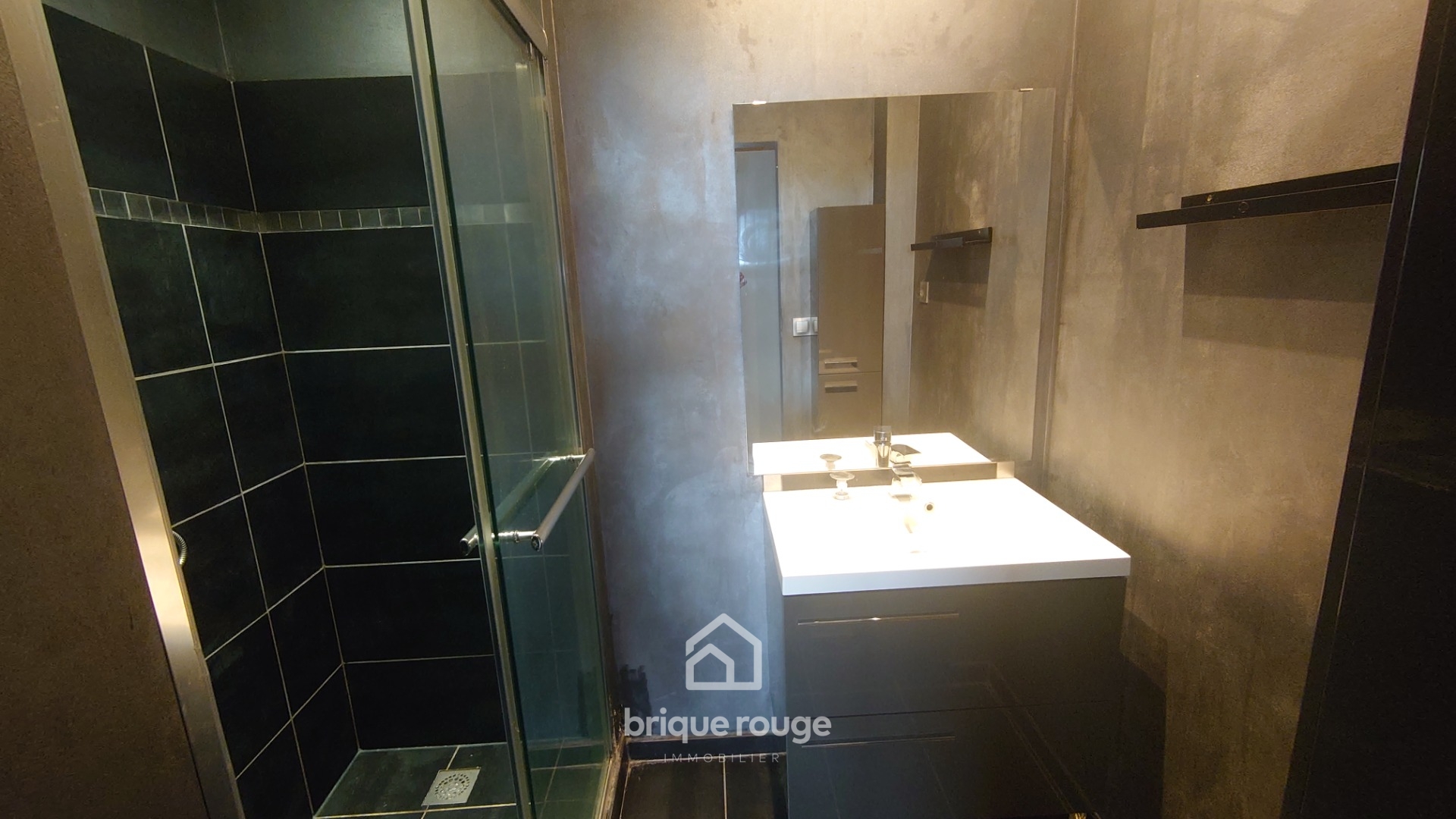 Lumineux t2 balcon ensoleille proche vieux lille Photo 5 - Brique Rouge Immobilier