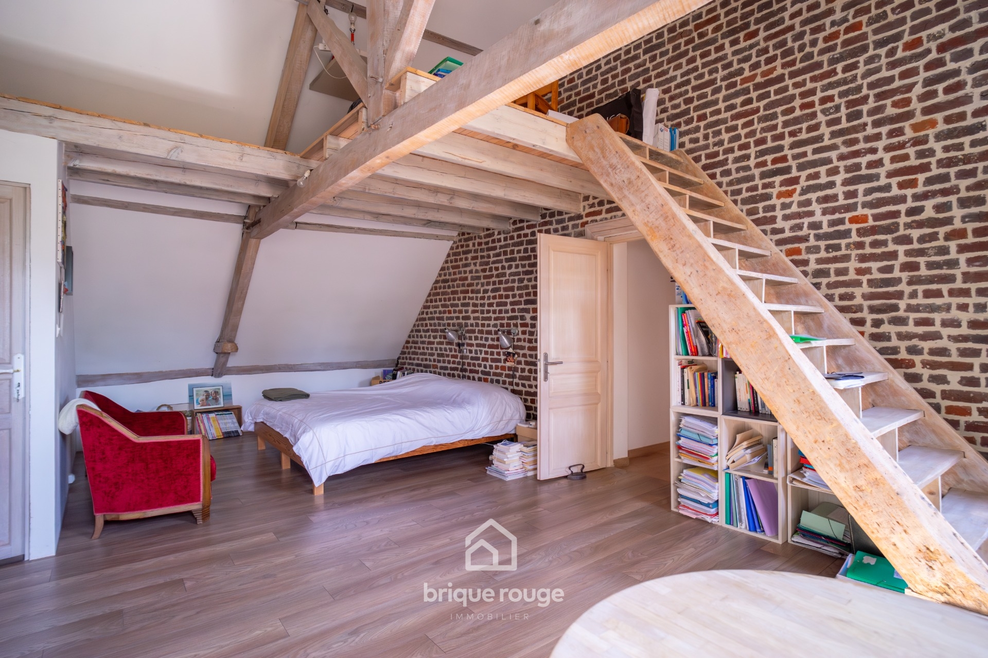 Ferme au carre 4 chambres   logement independant 3 chambres Photo 3 - Brique Rouge Immobilier