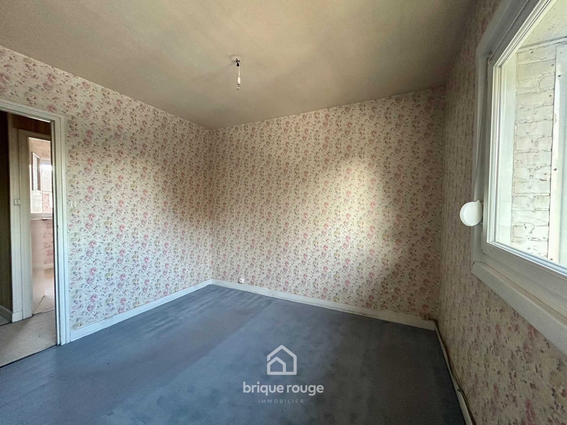 Maison 3 chambres jardin garage Photo 3 - Brique Rouge Immobilier