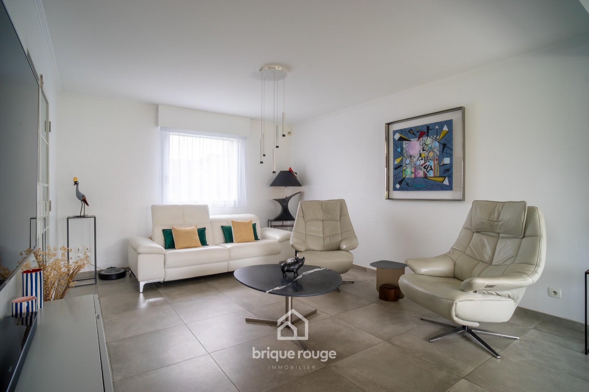 Coup de coeur pour cette magnifique maison 4 chambres Photo 3 - Brique Rouge Immobilier Coup de coeur pour cette magnifique maison 4 chambres Photo 3 - Brique Rouge Immobilier