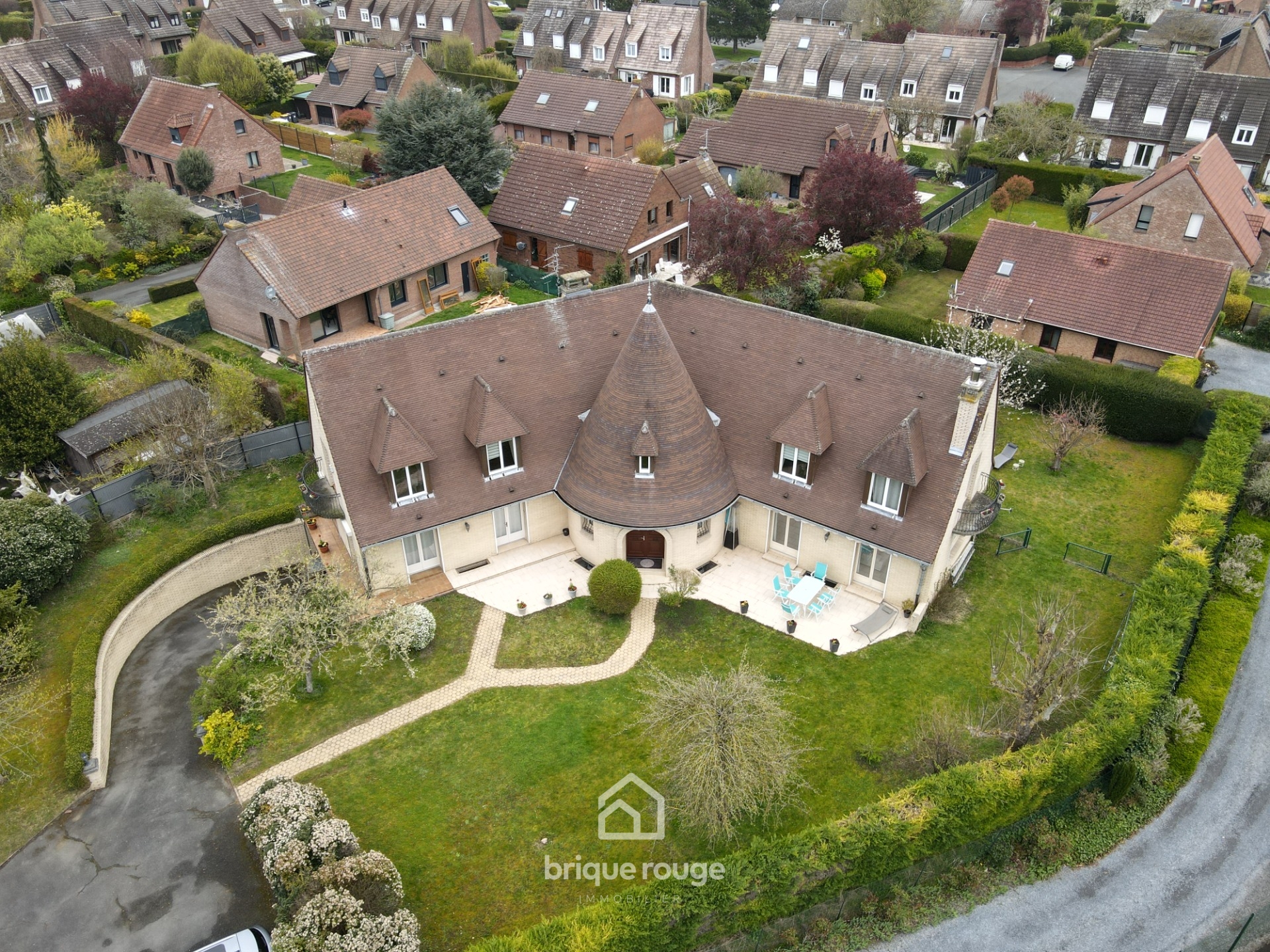 Exclusivite coup de coeur 320m habitables Photo 4 - Brique Rouge Immobilier Exclusivite coup de coeur 320m habitables Photo 4 - Brique Rouge Immobilier