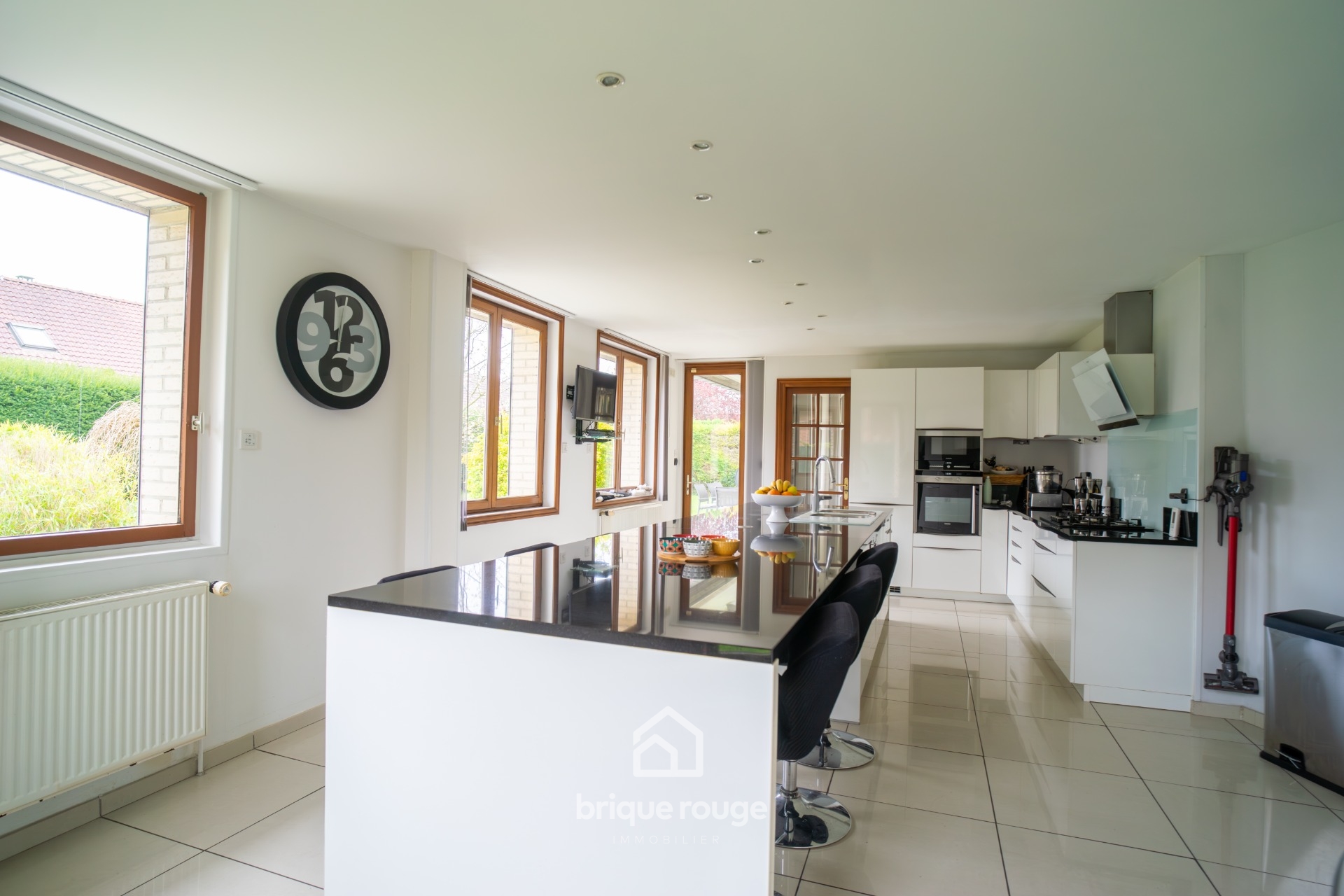 Exclusivite coup de coeur 320m habitables Photo 8 - Brique Rouge Immobilier Exclusivite coup de coeur 320m habitables Photo 8 - Brique Rouge Immobilier