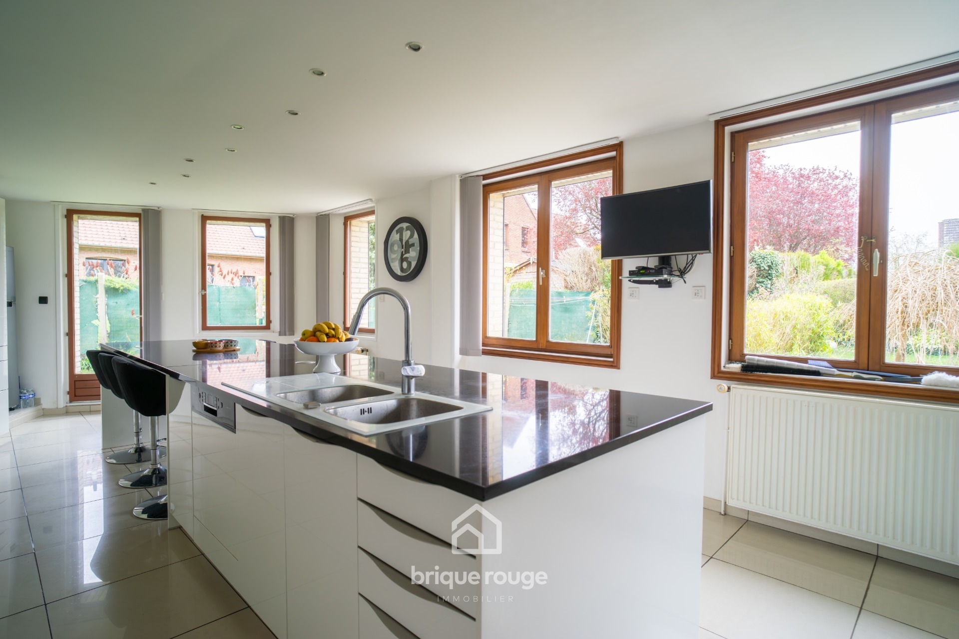 Exclusivite coup de coeur 320m habitables Photo 11 - Brique Rouge Immobilier Exclusivite coup de coeur 320m habitables Photo 11 - Brique Rouge Immobilier