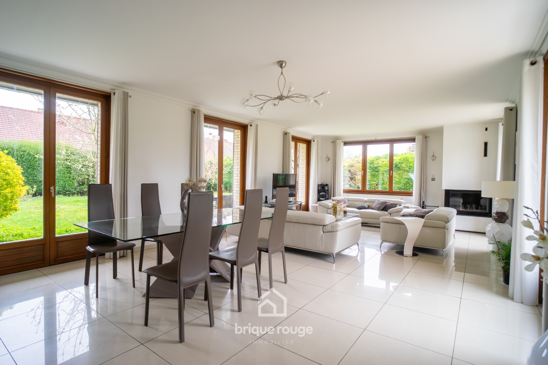 Exclusivite coup de coeur 320m habitables Photo 12 - Brique Rouge Immobilier Exclusivite coup de coeur 320m habitables Photo 12 - Brique Rouge Immobilier