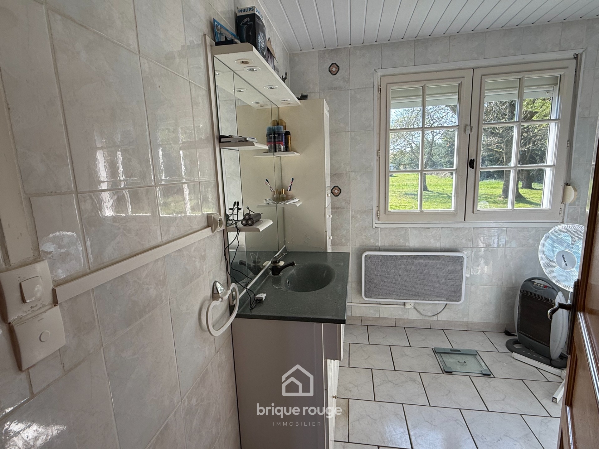 Maison individuelle avec hangar sur une parcelle de 7500 m Photo 5 - Brique Rouge Immobilier