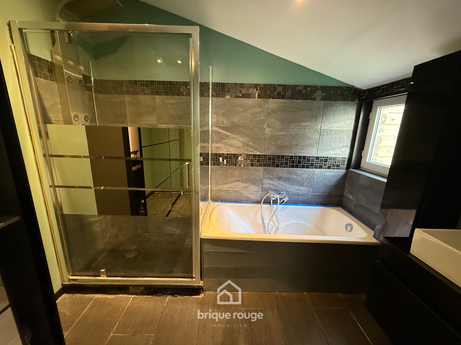 Maison type 1930 3 chambres et exterieur Photo 4 - Brique Rouge Immobilier