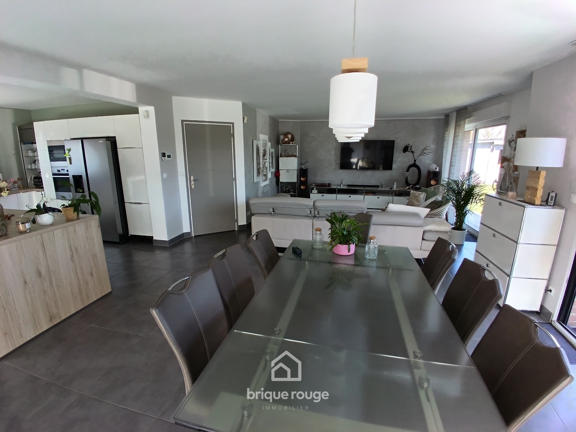 Magnifique villa semi plein pied de 205m2 Photo 3 - Brique Rouge Immobilier Magnifique villa semi plein pied de 205m2 Photo 3 - Brique Rouge Immobilier