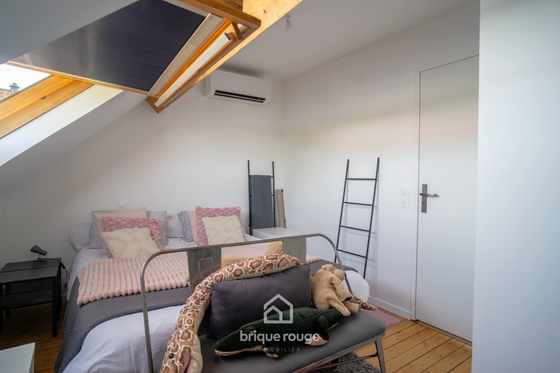 Superbe maison semi individuelle 5 chambres coup de coeur Photo 12 - Brique Rouge Immobilier