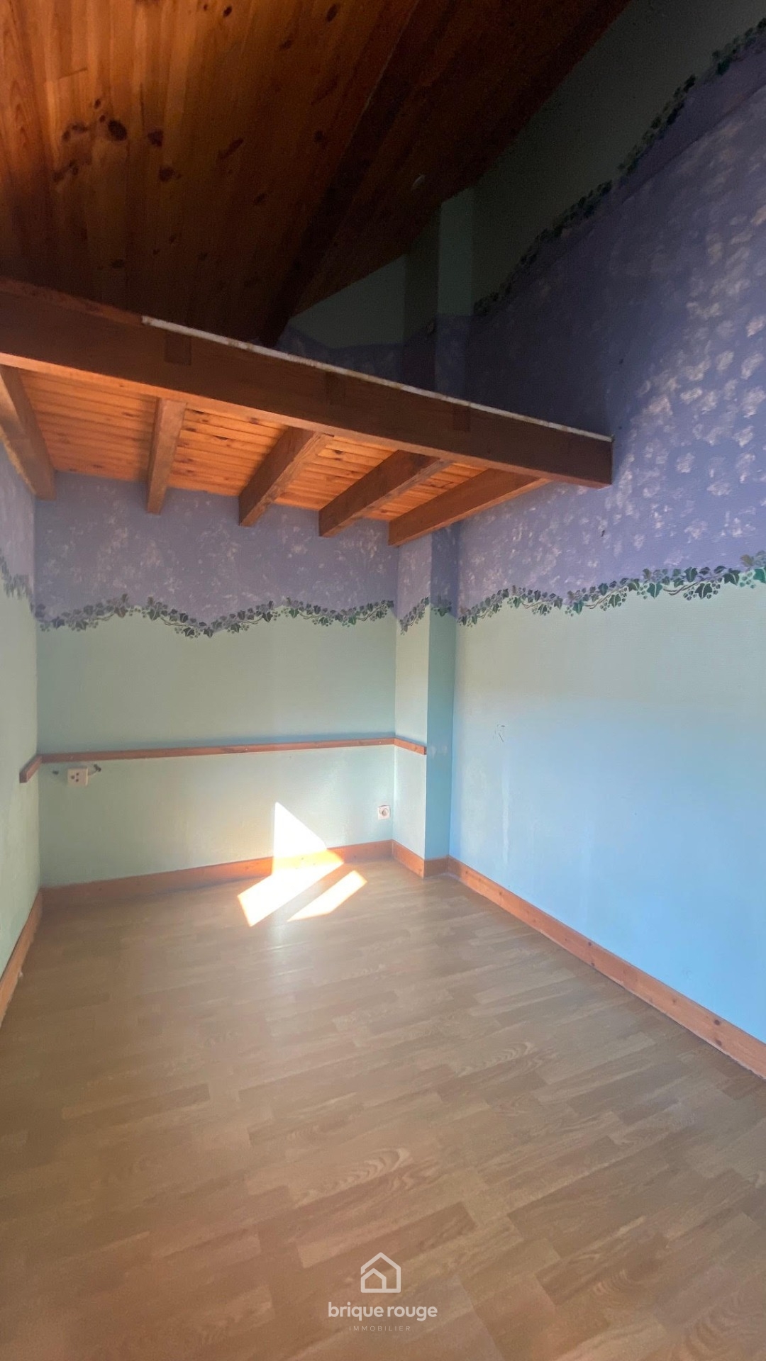 En exclusivite maison renovee 3 chambres jardin parking Photo 8 - Brique Rouge Immobilier