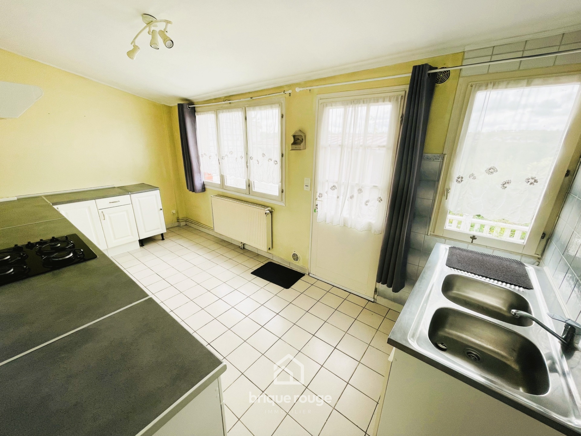 Maison 80 m avec jolie vue calonne ricouart Photo 1 - Brique Rouge Immobilier Maison 80 m avec jolie vue calonne ricouart Photo 1 - Brique Rouge Immobilier