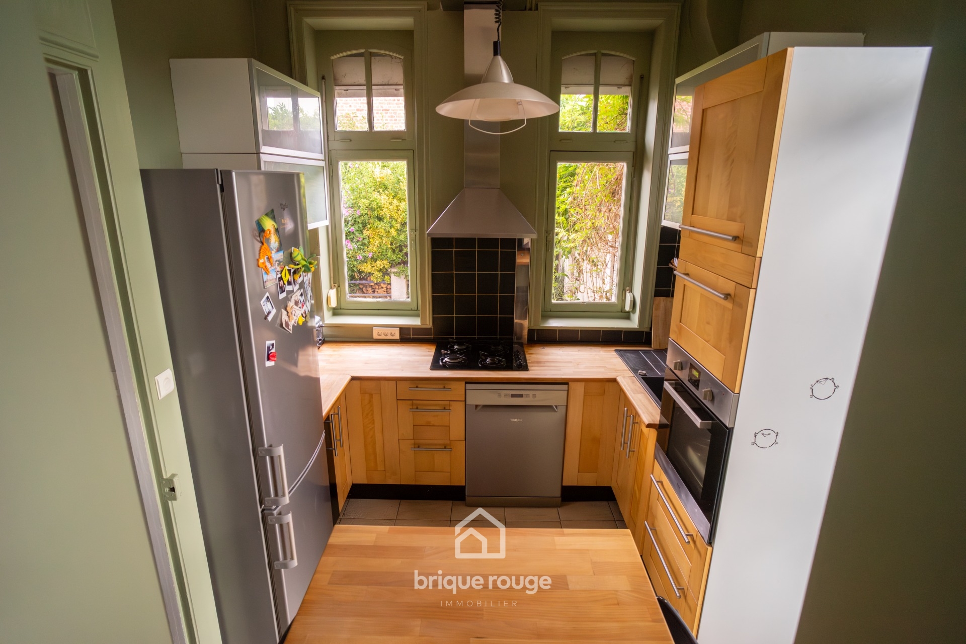 2 minutes pied du chr calme absolu Photo 4 - Brique Rouge Immobilier 2 minutes pied du chr calme absolu Photo 4 - Brique Rouge Immobilier