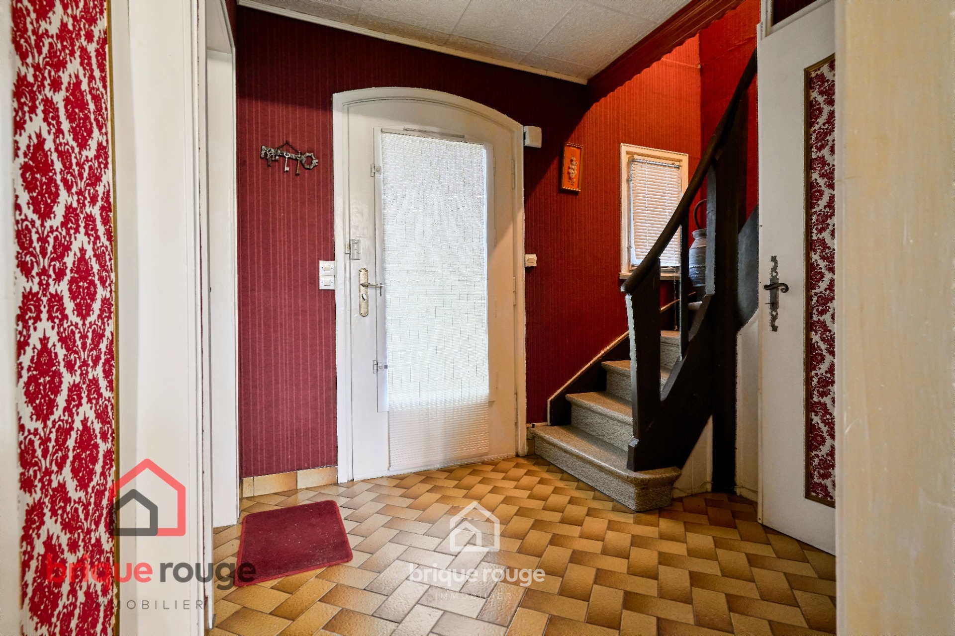 Maison individuel type chalet Photo 2 - Brique Rouge Immobilier Maison individuel type chalet Photo 2 - Brique Rouge Immobilier