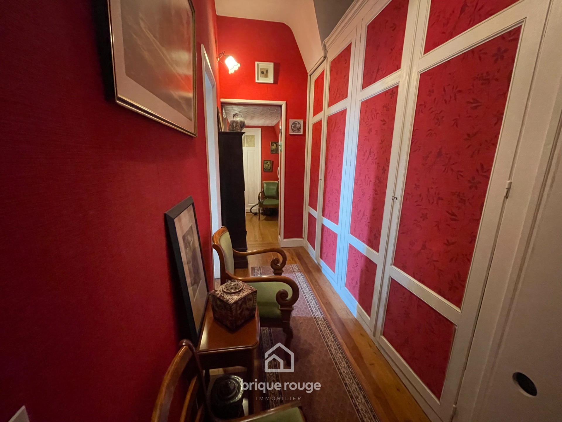 Bel appartement situe dans une demeure bourgeoise Photo 1 - Brique Rouge Immobilier Bel appartement situe dans une demeure bourgeoise Photo 1 - Brique Rouge Immobilier