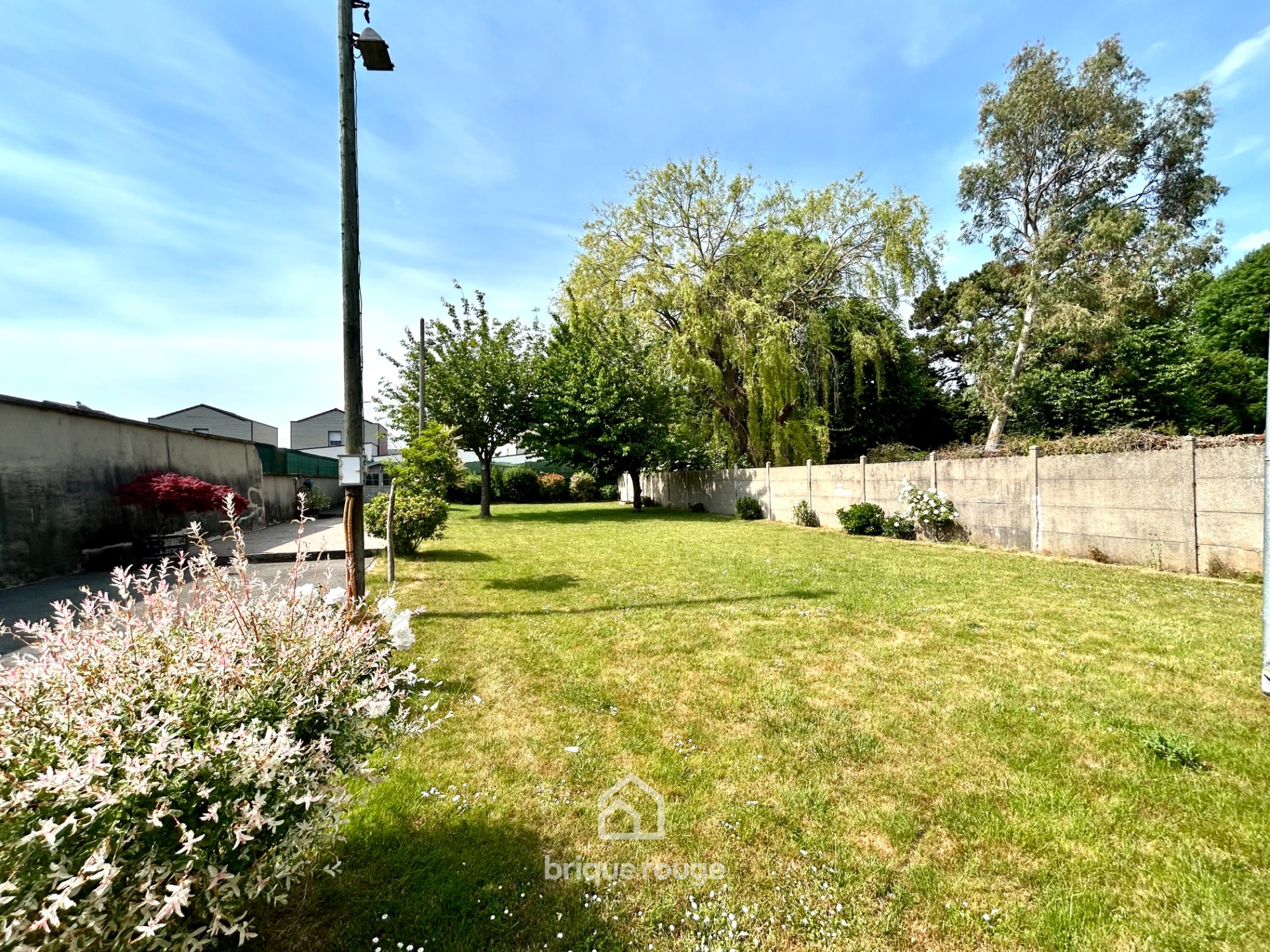 Belle maison familiale de 240 m avec 3 garages  Photo 9 - Brique Rouge Immobilier