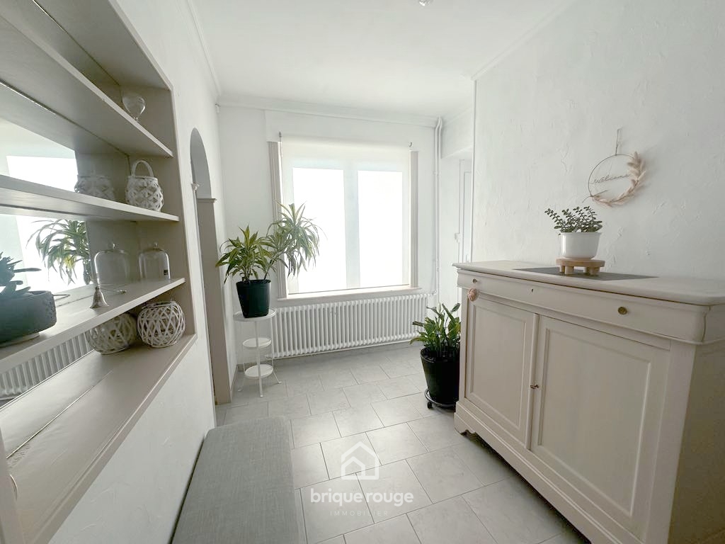 Semi individuelle 4 chambres secteur calme 140m Photo 3 - Brique Rouge Immobilier