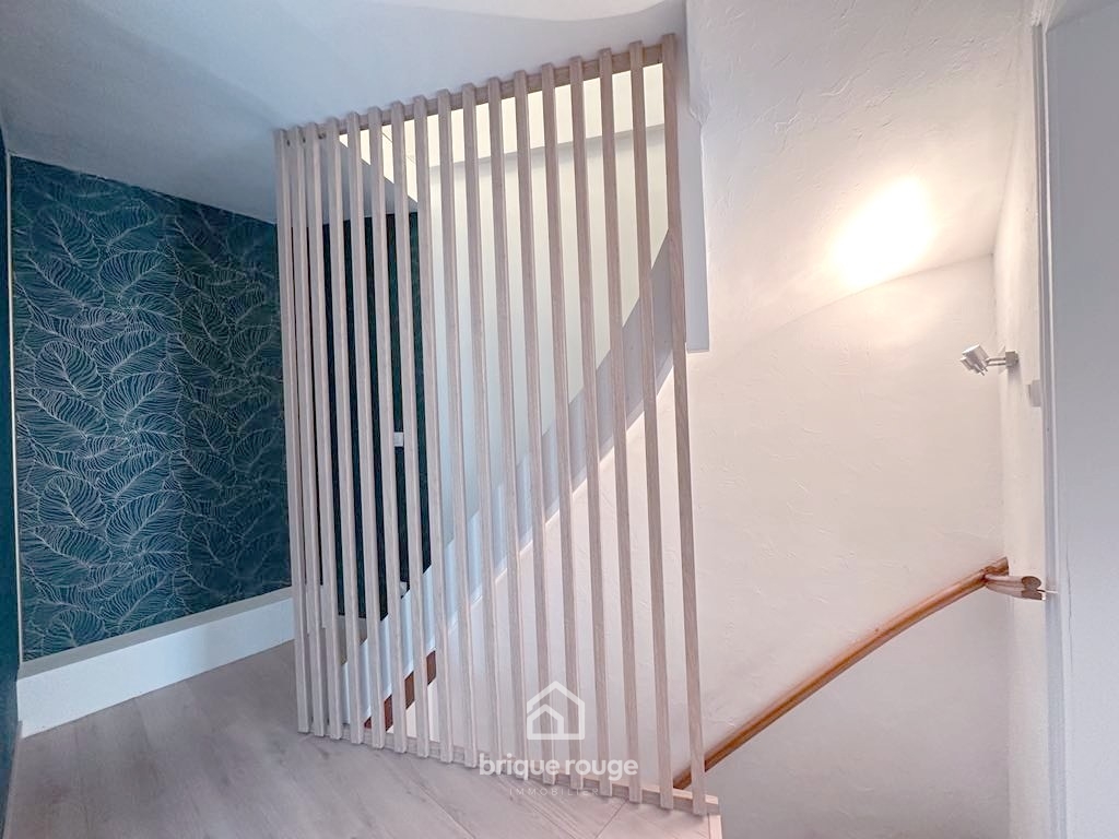 Semi individuelle 4 chambres secteur calme 140m Photo 9 - Brique Rouge Immobilier