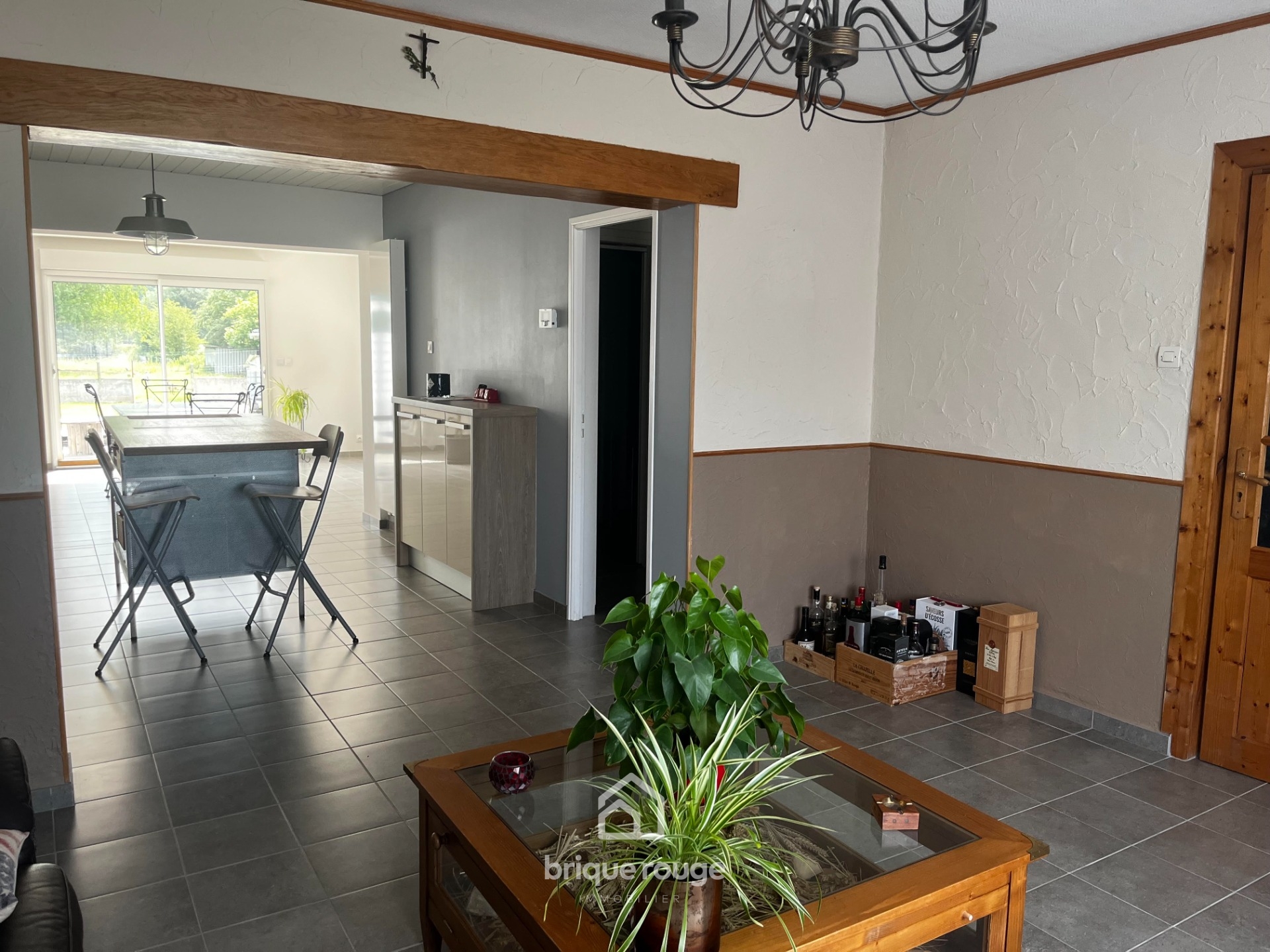 Maison 3 chambres 2 garages grand jardin Photo 2 - Brique Rouge Immobilier