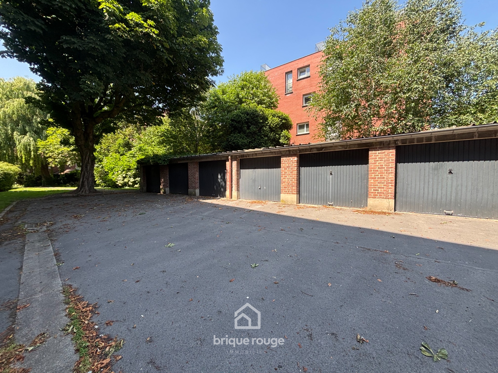 T3 au dernier etage avec balcon garage et metro Photo 7 - Brique Rouge Immobilier T3 au dernier etage avec balcon garage et metro Photo 7 - Brique Rouge Immobilier
