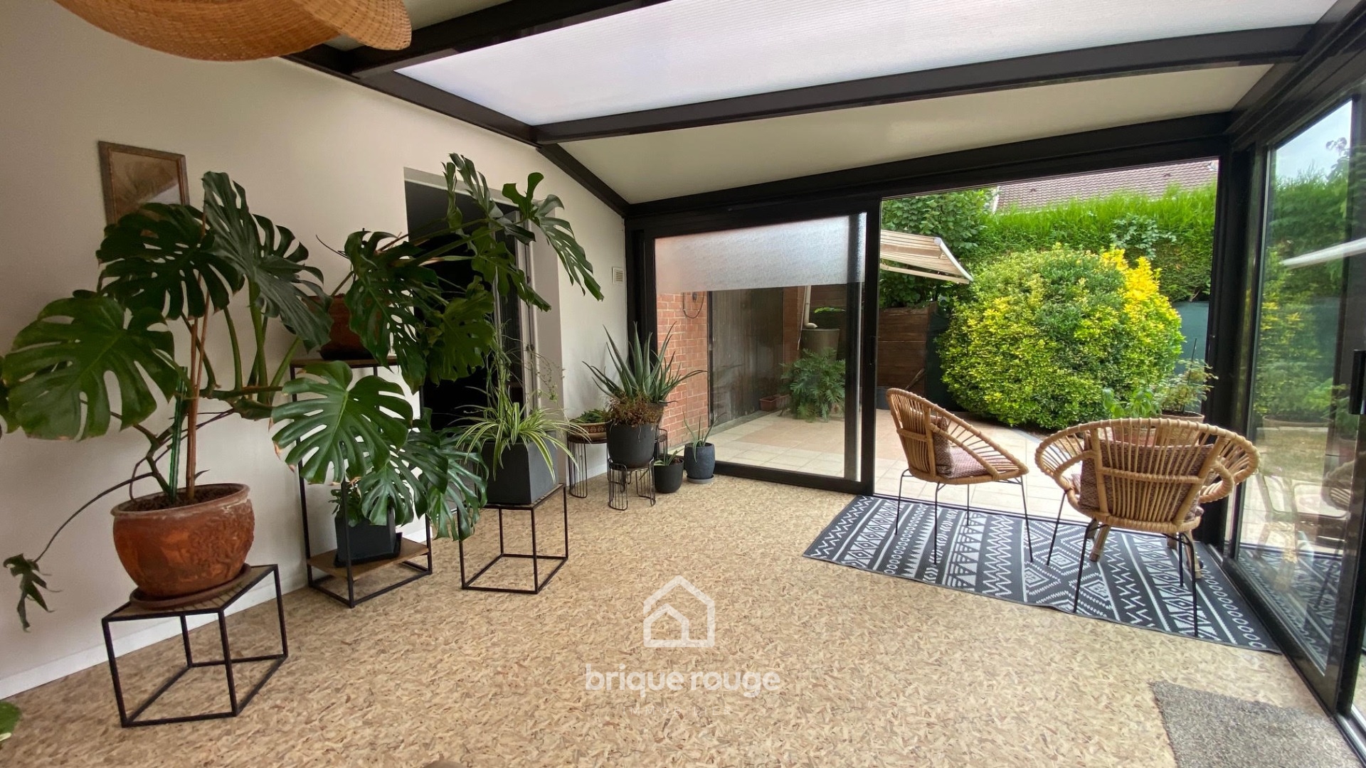 Exclusivite maison 3 chambres 2 garages jardin Photo 1 - Brique Rouge Immobilier Exclusivite maison 3 chambres 2 garages jardin Photo 1 - Brique Rouge Immobilier