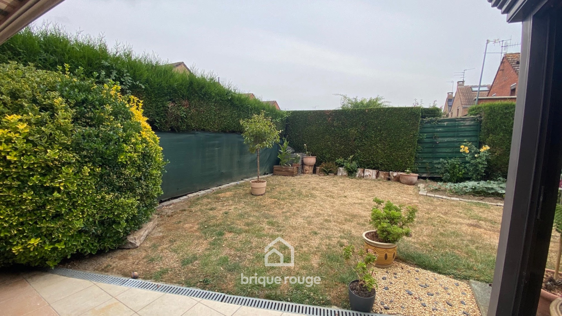 Exclusivite maison 3 chambres 2 garages jardin Photo 4 - Brique Rouge Immobilier Exclusivite maison 3 chambres 2 garages jardin Photo 4 - Brique Rouge Immobilier