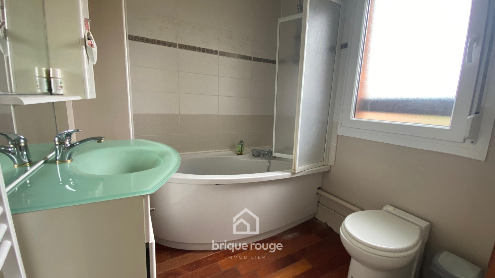Exclusivite maison 3 chambres 2 garages jardin Photo 9 - Brique Rouge Immobilier Exclusivite maison 3 chambres 2 garages jardin Photo 9 - Brique Rouge Immobilier