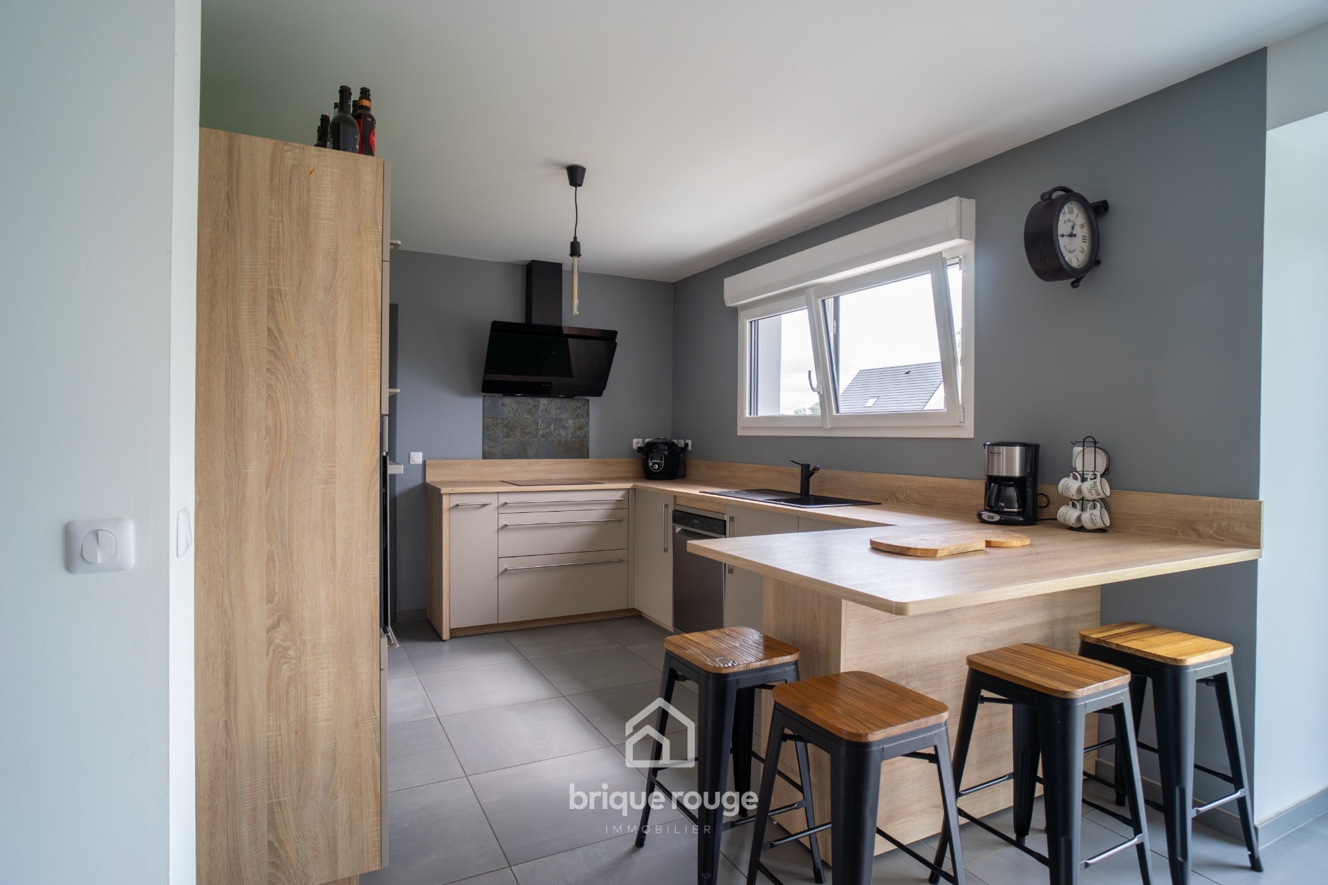 Maison cubique 4 chambre de 2019 Photo 13 - Brique Rouge Immobilier