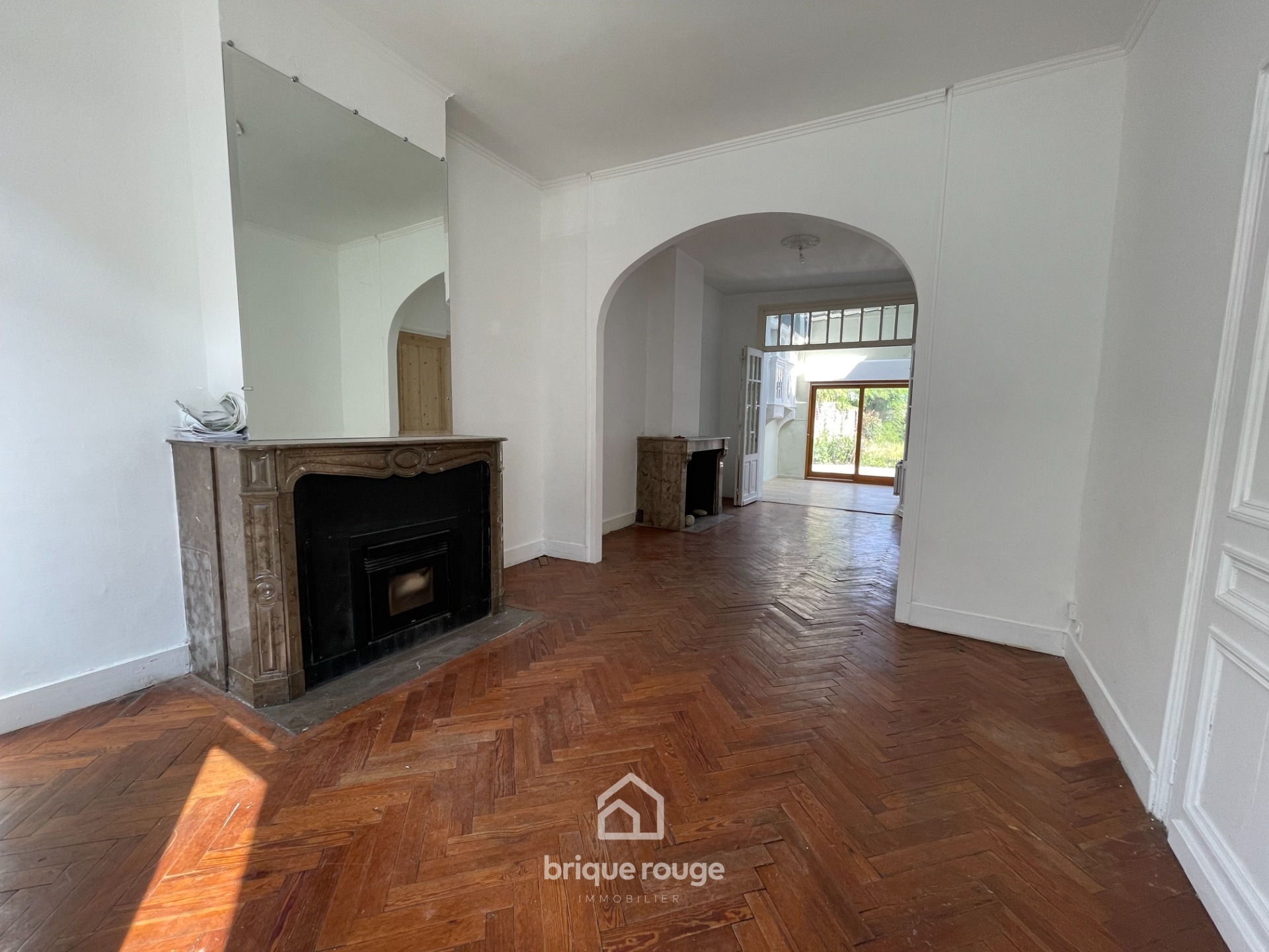 Superbe maison bourgeoise Photo 3 - Brique Rouge Immobilier Superbe maison bourgeoise Photo 3 - Brique Rouge Immobilier