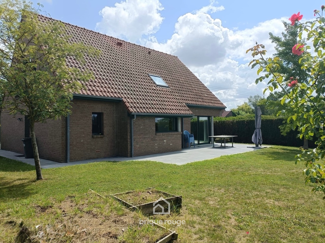 Construction de qualite sur une parcelle de 2180m Photo 1 - Brique Rouge Immobilier Construction de qualite sur une parcelle de 2180m Photo 1 - Brique Rouge Immobilier