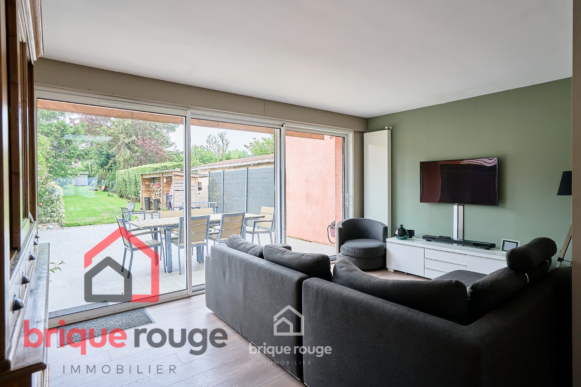 Coup de coeur 136m 4 chambres jardin coeur du village Photo 4 - Brique Rouge Immobilier Coup de coeur 136m 4 chambres jardin coeur du village Photo 4 - Brique Rouge Immobilier