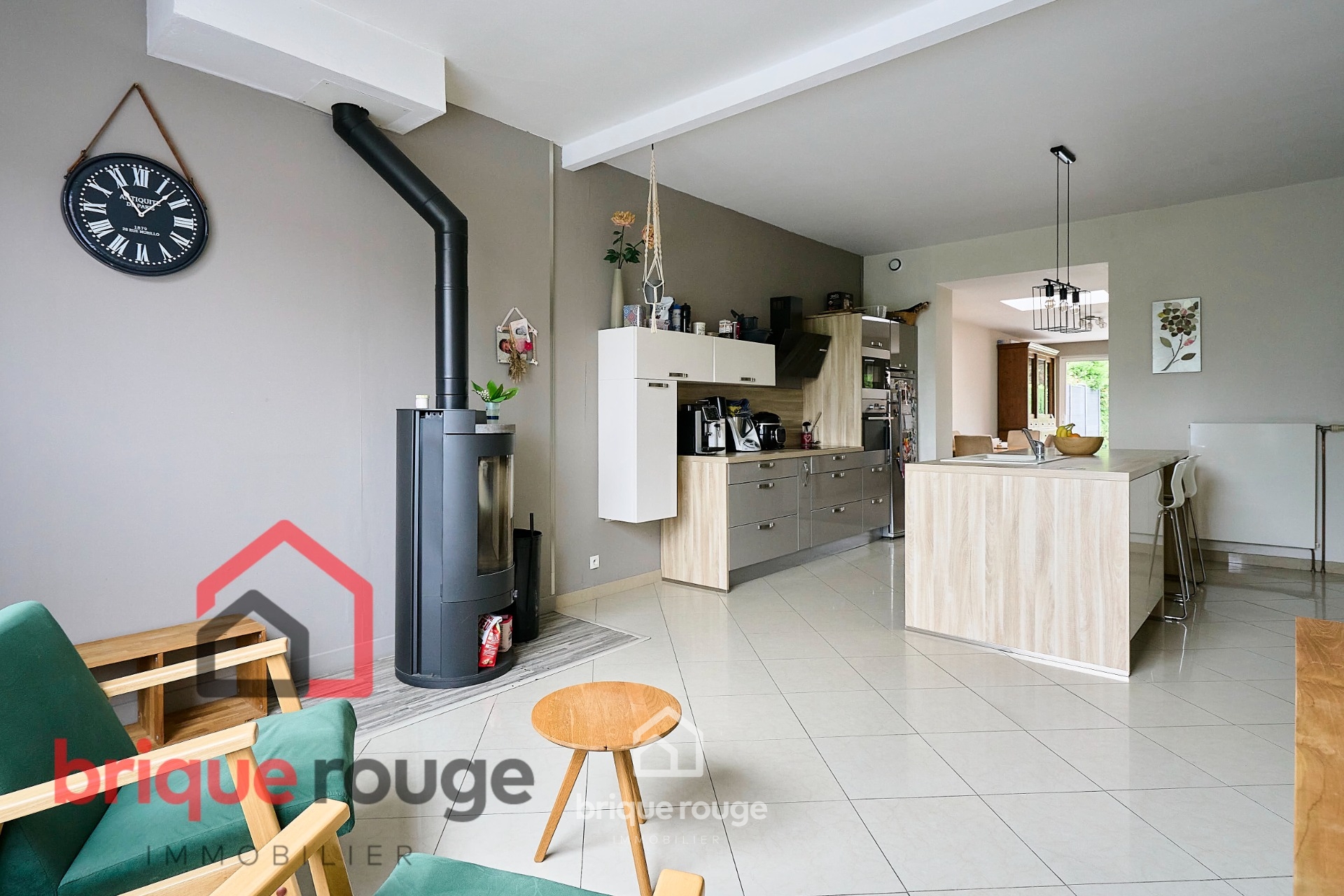 Coup de coeur 136m 4 chambres jardin coeur du village Photo 8 - Brique Rouge Immobilier Coup de coeur 136m 4 chambres jardin coeur du village Photo 8 - Brique Rouge Immobilier
