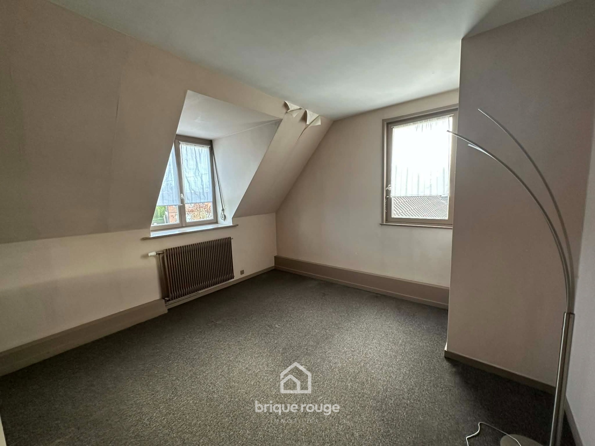 Individuelle semi plain pied 6 chambres sur 2430m Photo 12 - Brique Rouge Immobilier Individuelle semi plain pied 6 chambres sur 2430m Photo 12 - Brique Rouge Immobilier