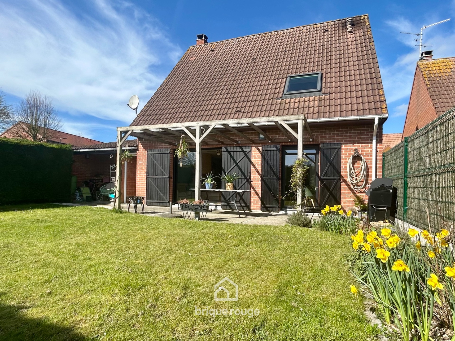 Maison individuelle en semi plain pied erquinghem le sec Photo 1 - Brique Rouge Immobilier Maison individuelle en semi plain pied erquinghem le sec Photo 1 - Brique Rouge Immobilier