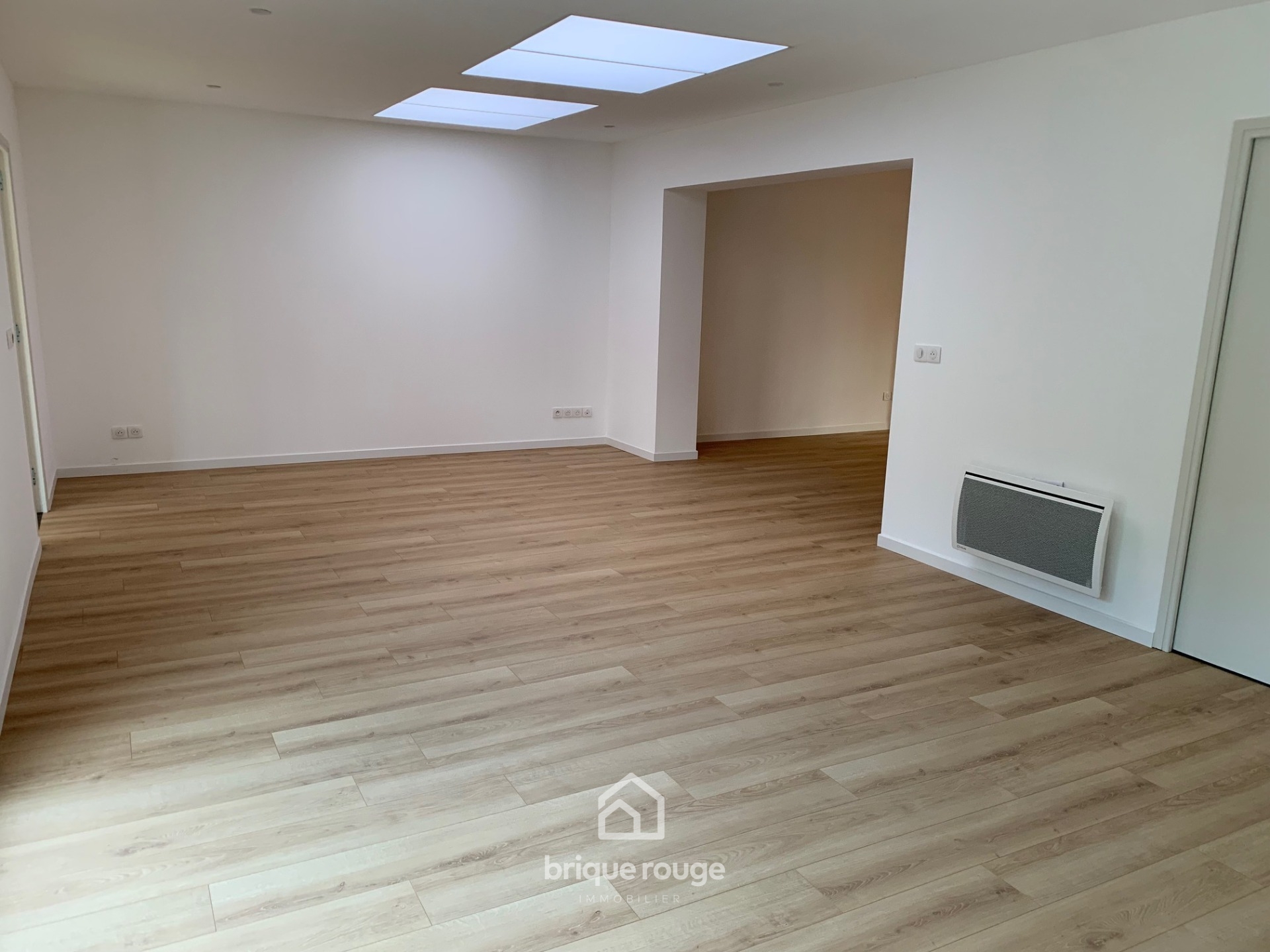 Maison individuelle renovee semi plain pied poss garage Photo 10 - Brique Rouge Immobilier Maison individuelle renovee semi plain pied poss garage Photo 10 - Brique Rouge Immobilier