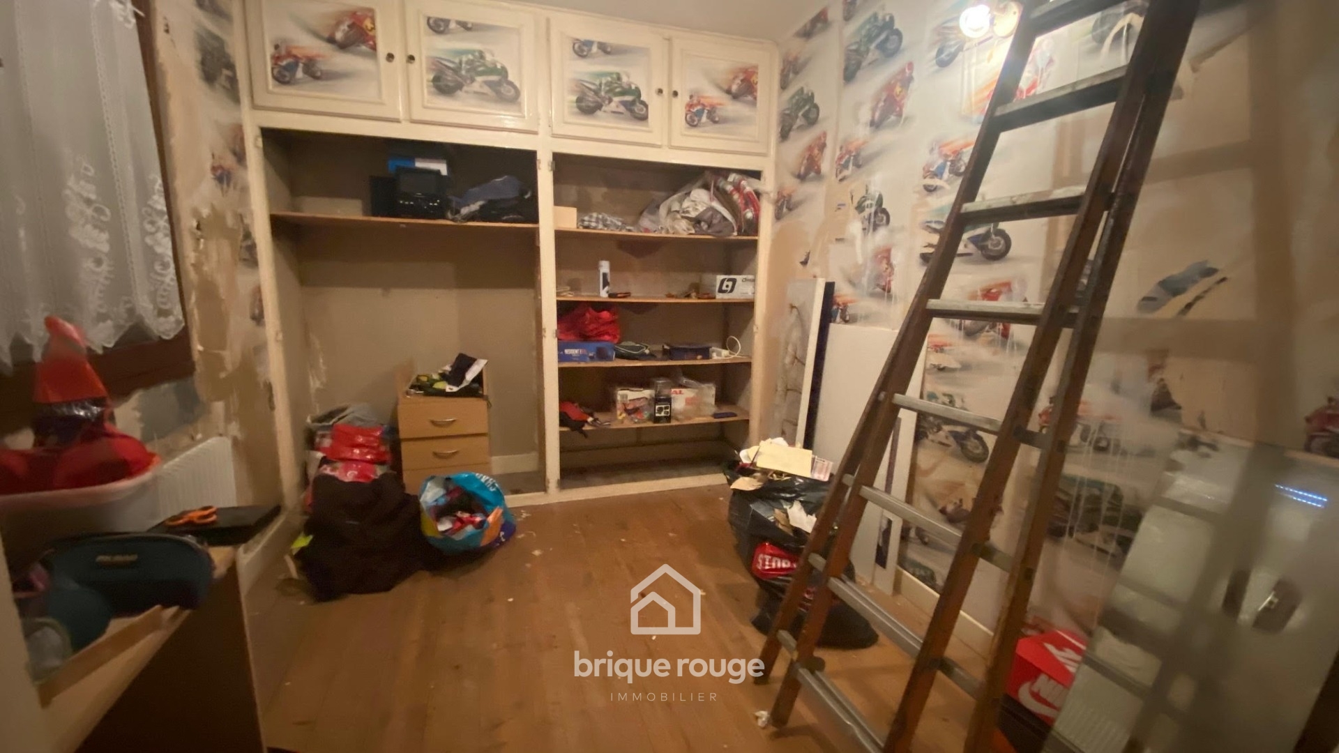 En exclusivite maison a renover avec jardin parking Photo 6 - Brique Rouge Immobilier En exclusivite maison a renover avec jardin parking Photo 6 - Brique Rouge Immobilier