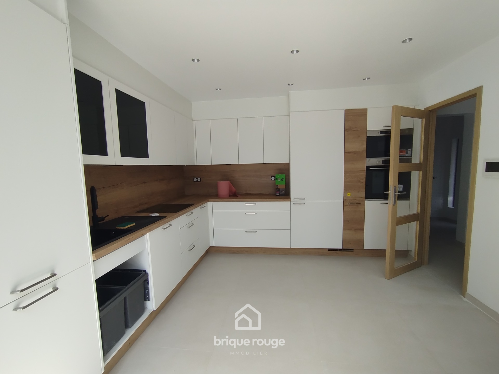 1700e carnin maison individuelle t5 jardin garage Photo 3 - Brique Rouge Immobilier 1700e carnin maison individuelle t5 jardin garage Photo 3 - Brique Rouge Immobilier