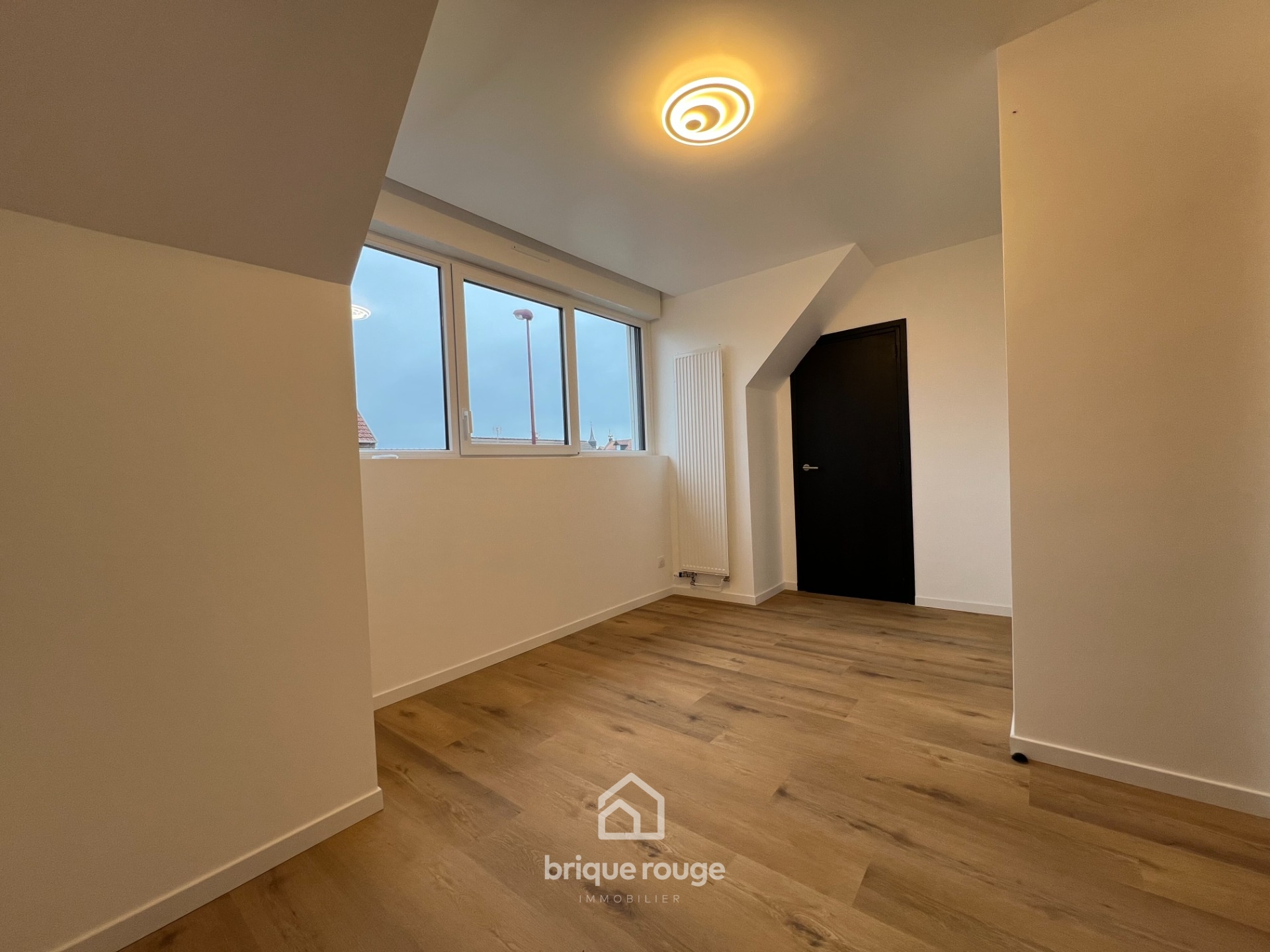 1700e carnin maison individuelle t5 jardin garage Photo 9 - Brique Rouge Immobilier 1700e carnin maison individuelle t5 jardin garage Photo 9 - Brique Rouge Immobilier