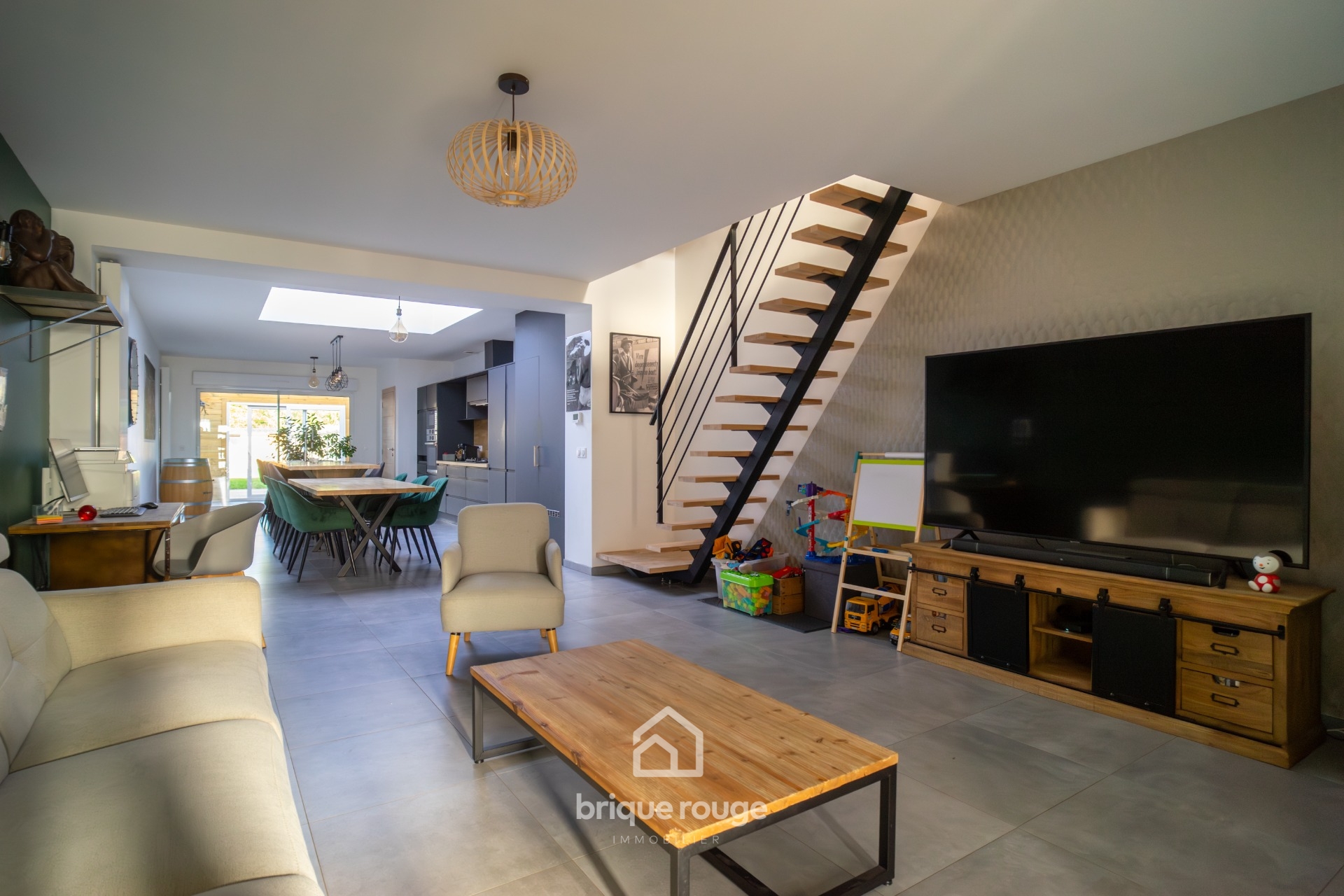 Une exclusivite brique rouge immobilier Photo 1 - Brique Rouge Immobilier Une exclusivite brique rouge immobilier Photo 1 - Brique Rouge Immobilier