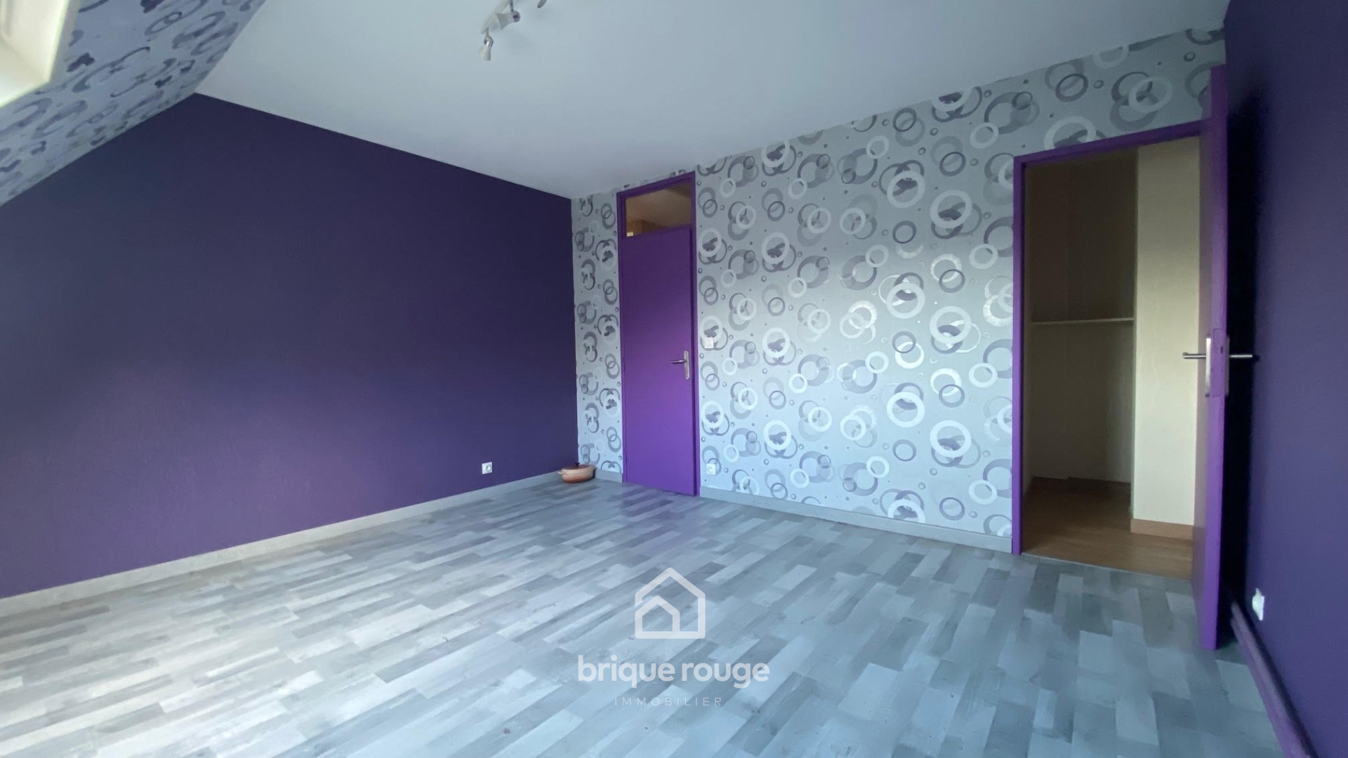 Maison de lotissement 3 chambres  jardin garage Photo 4 - Brique Rouge Immobilier