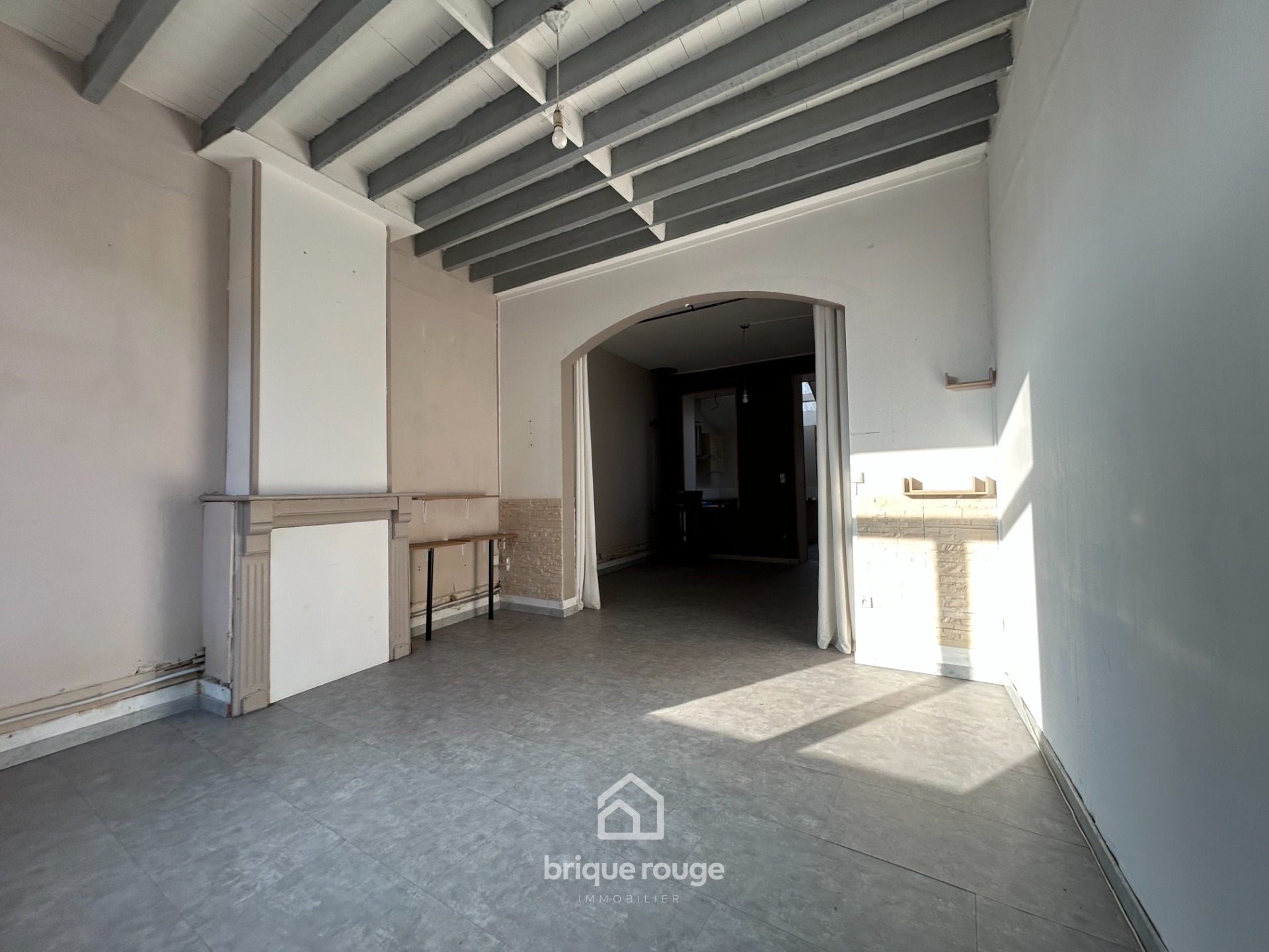 A vendre en exclusivite charmante maison 1930  Photo 2 - Brique Rouge Immobilier